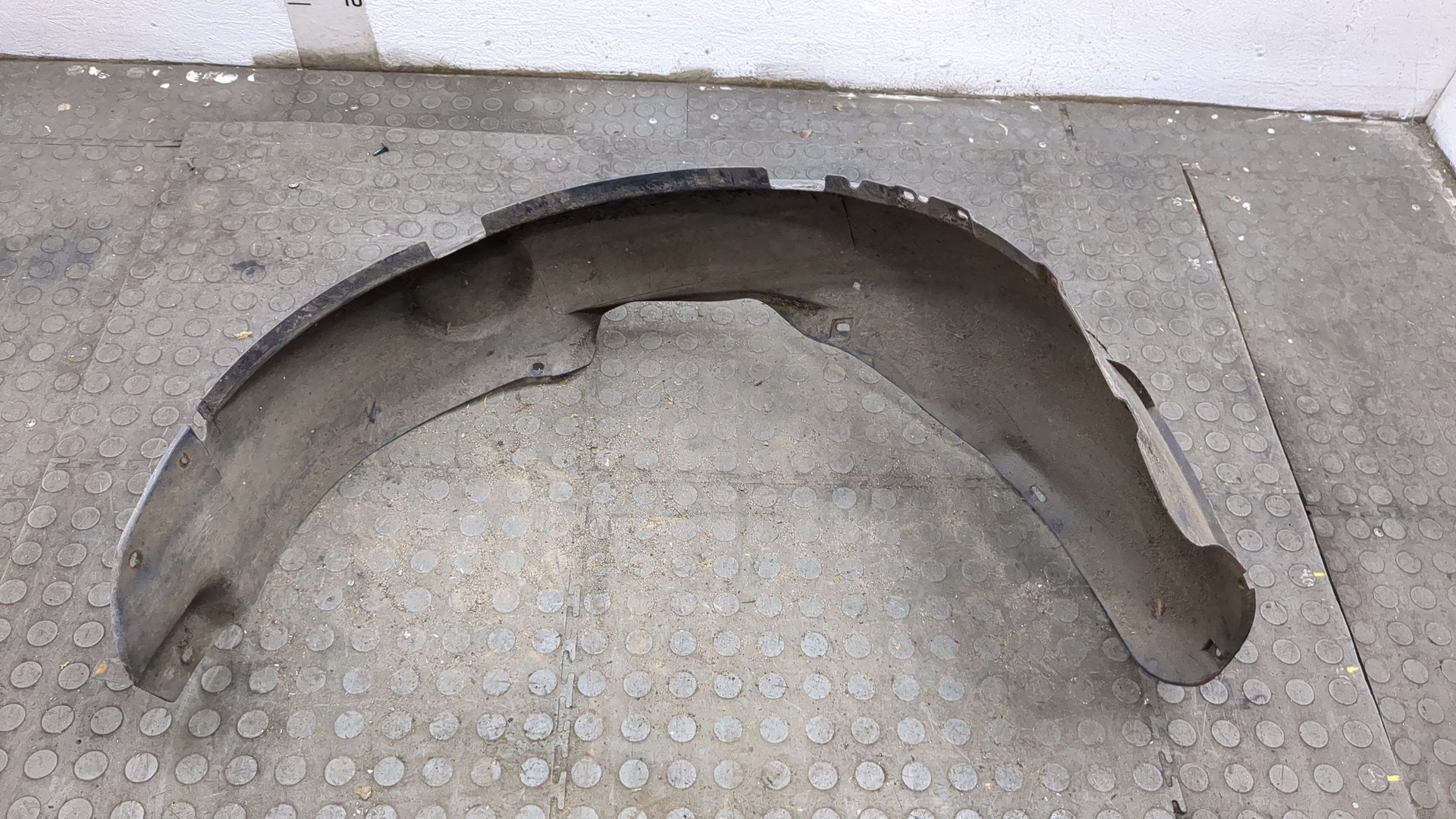 Локер передний правый