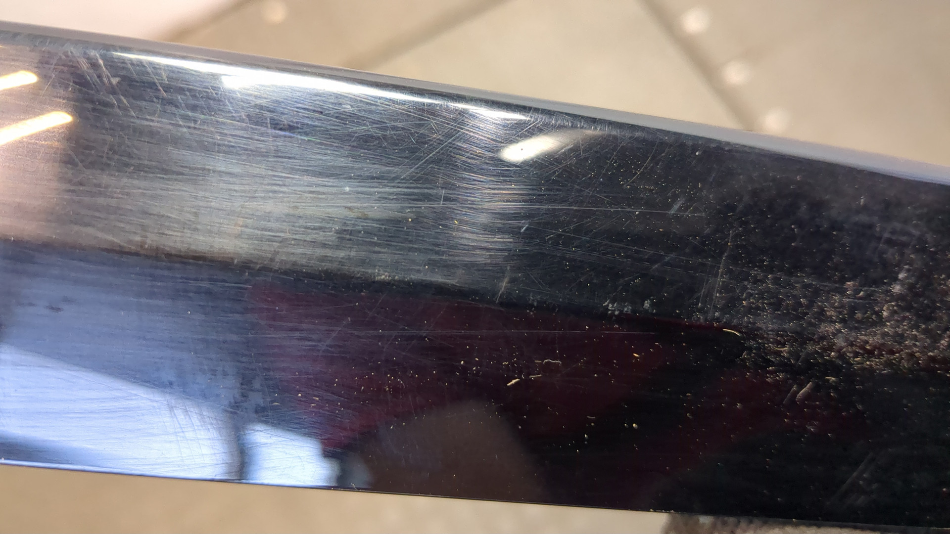 Накладка стекла заднего левого