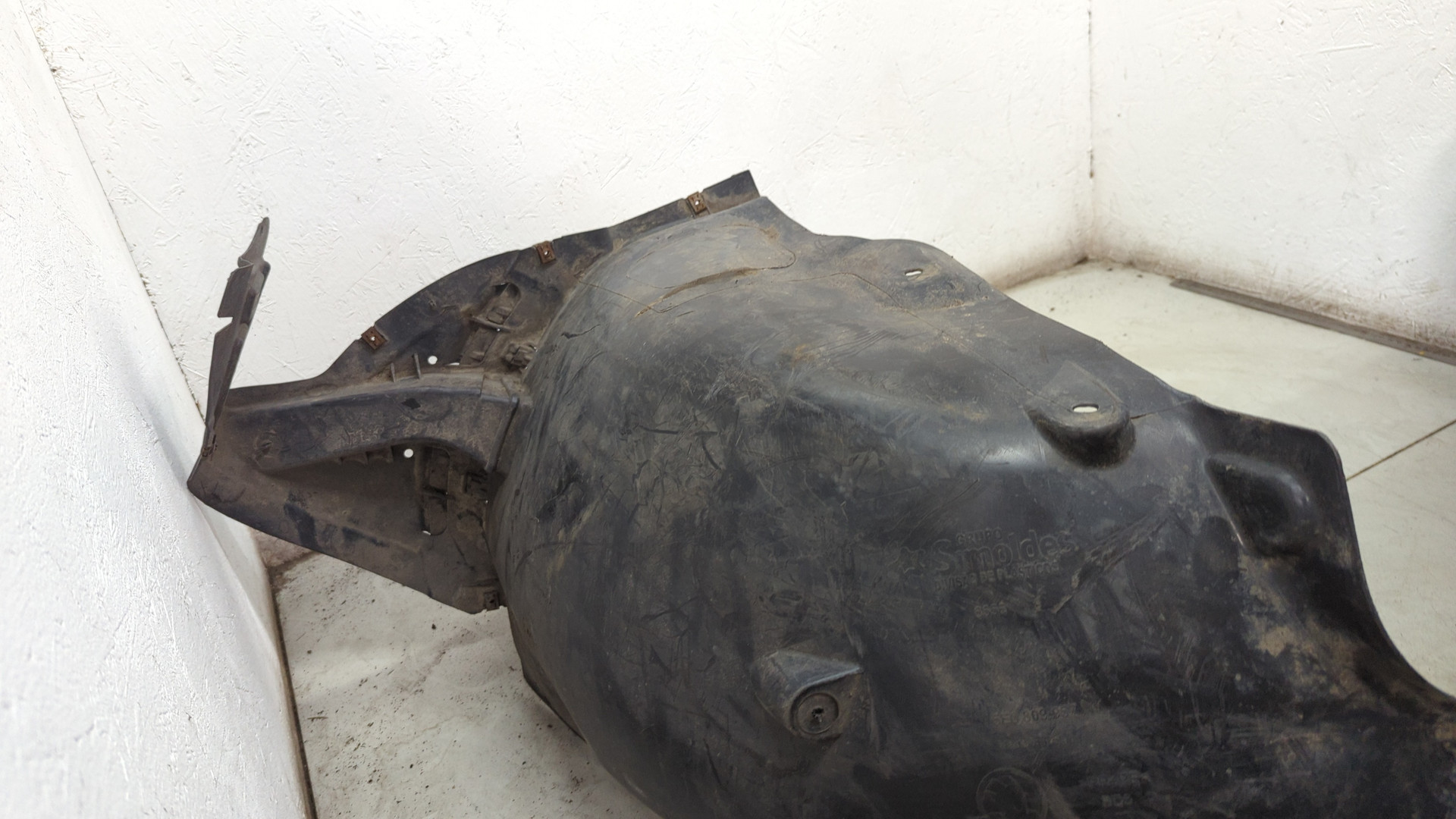 Локер передний левый