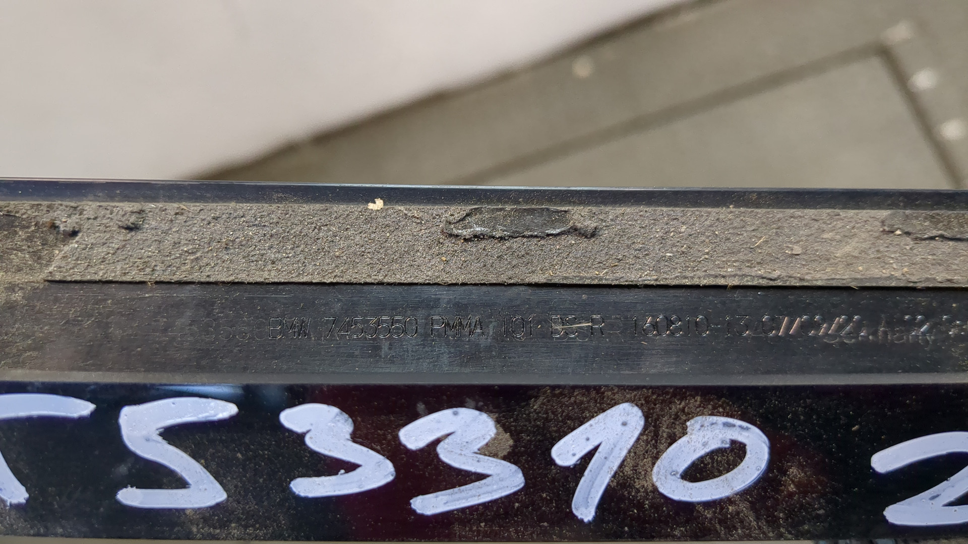 Накладка стекла заднего правого