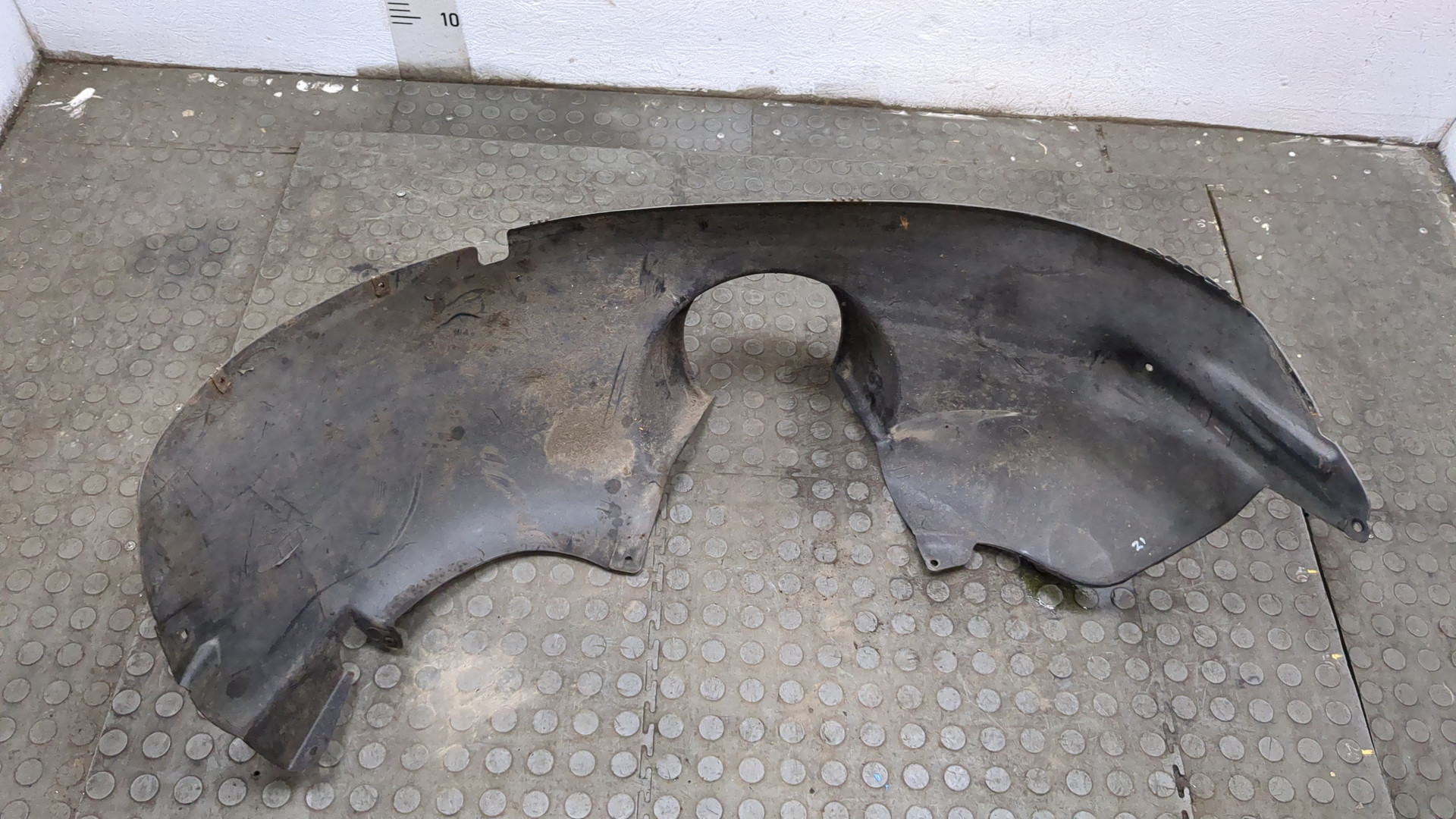 Локер передний левый