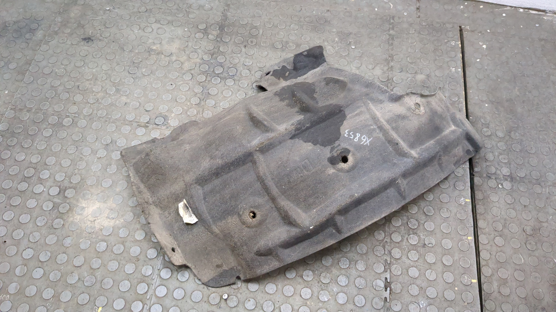 Локер передний правый