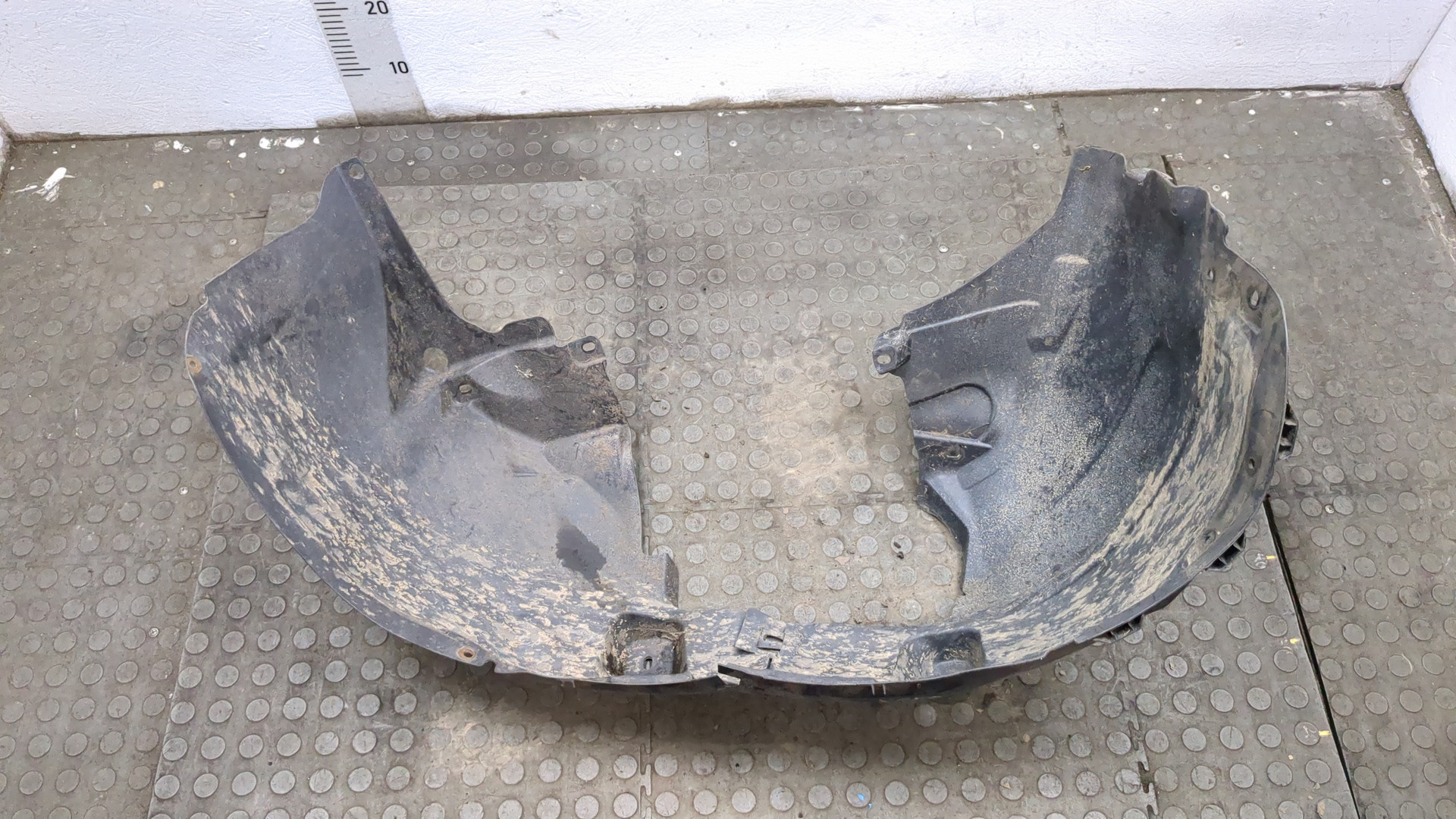 Локер передний правый