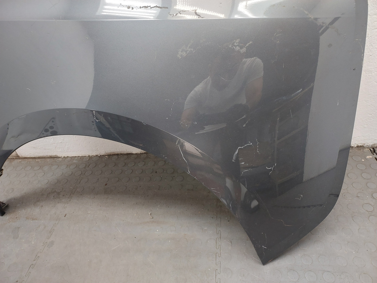 Крыло заднее левое