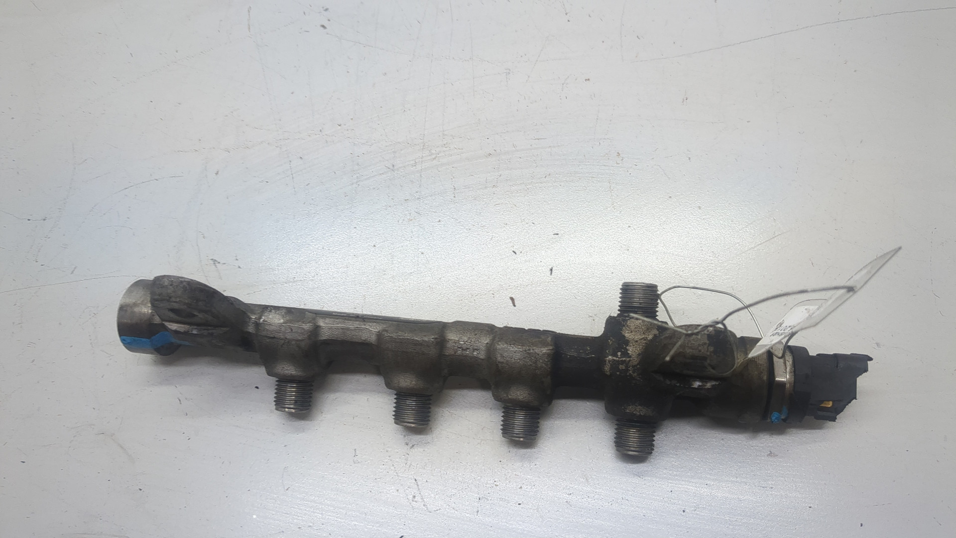 Рейка топливная (рампа)