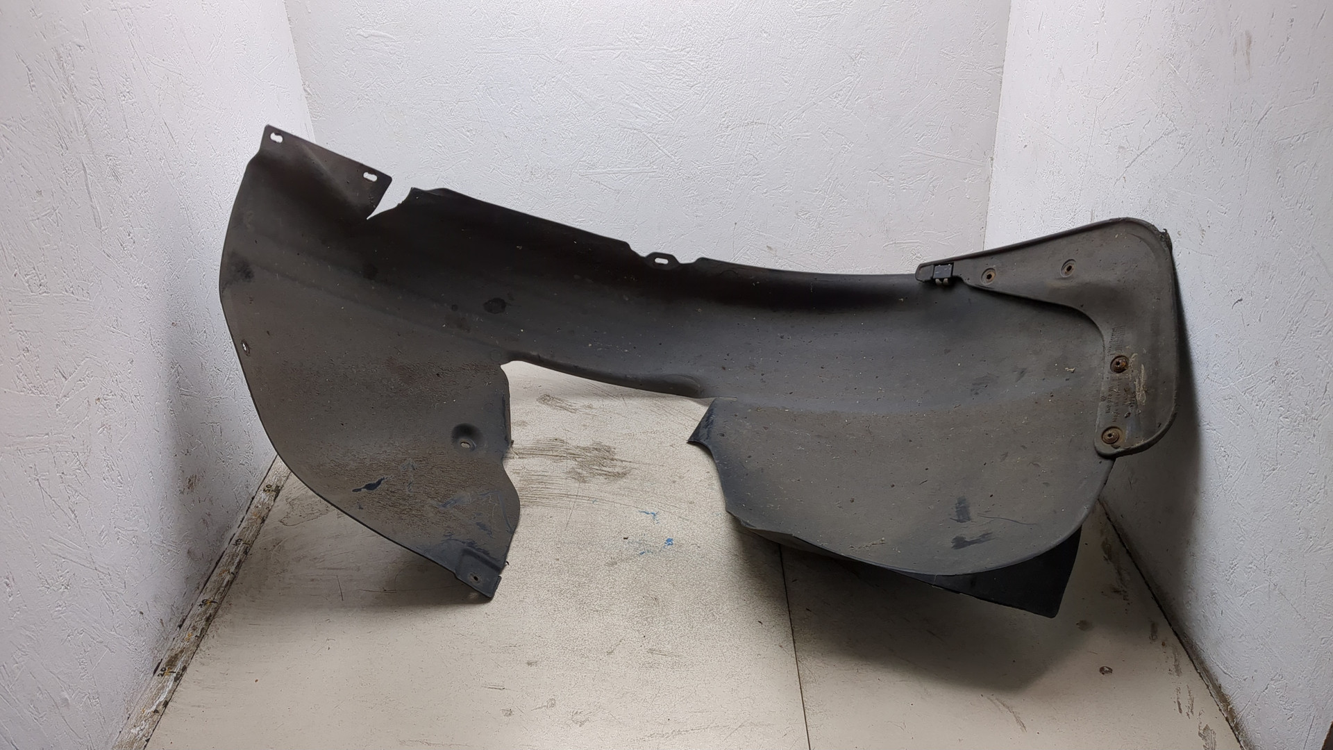 Локер передний левый