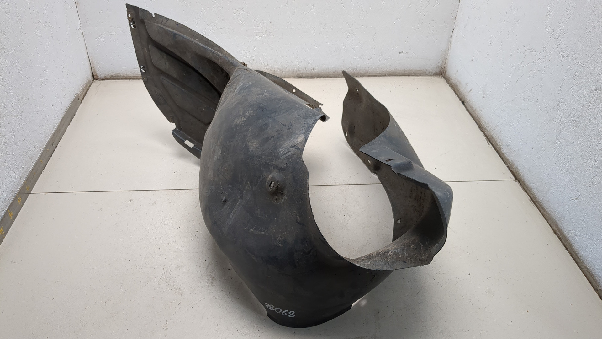 Локер передний левый