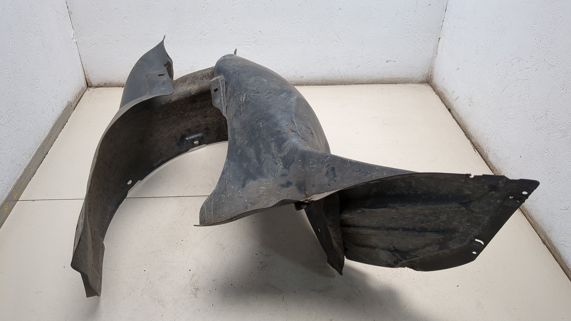 Локер передний левый