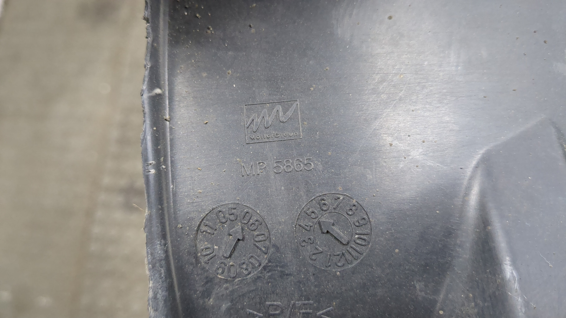 Локер передний левый