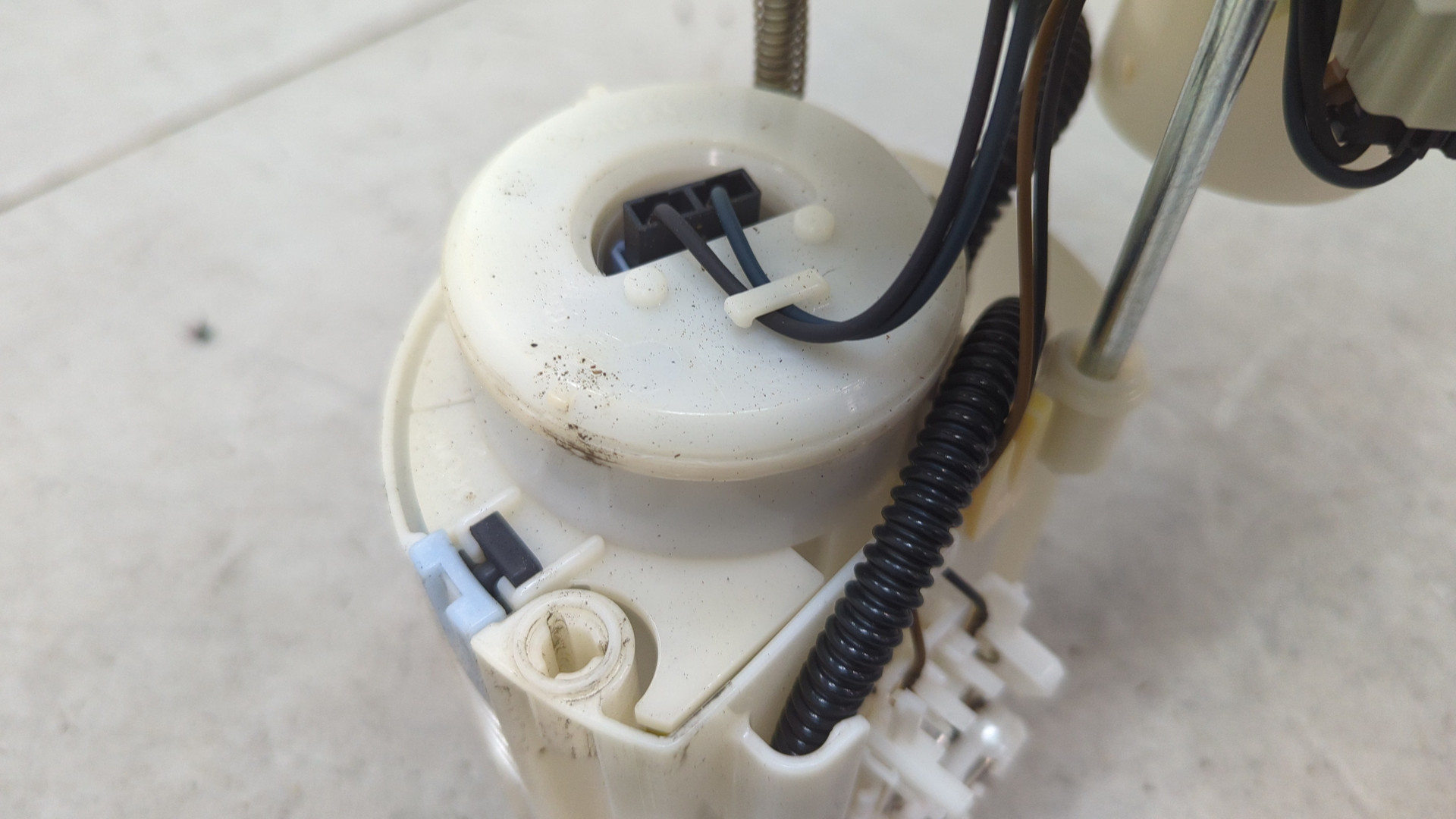 Насос топливный электрический