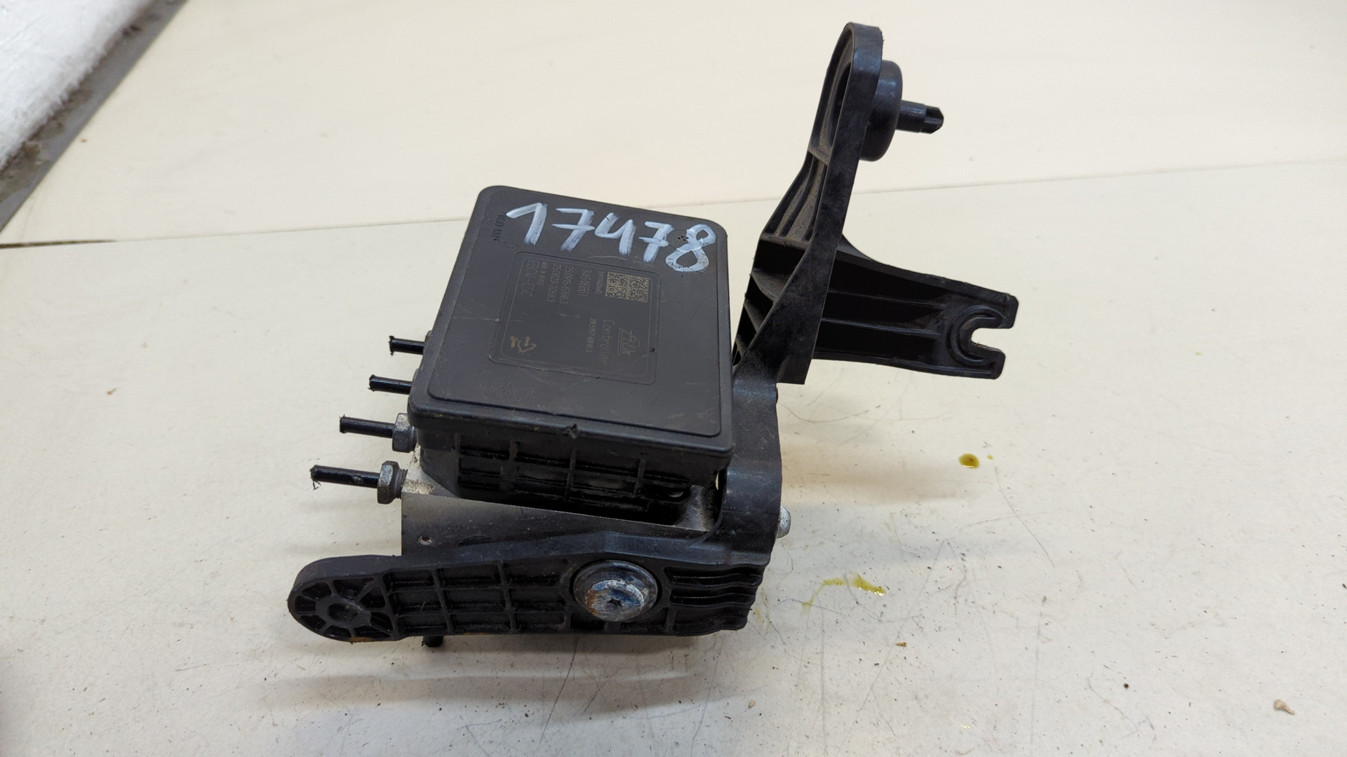 Блок ABS (насос)