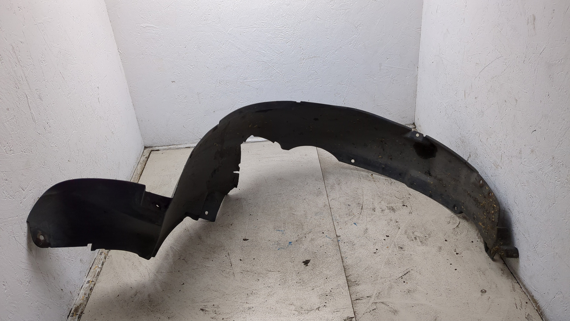 Локер передний левый