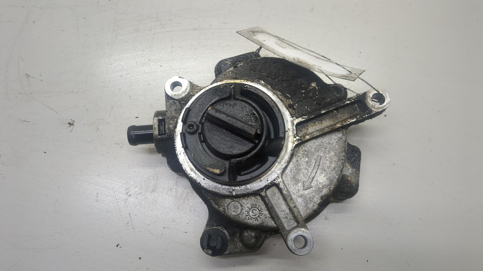 Насос вакуумный