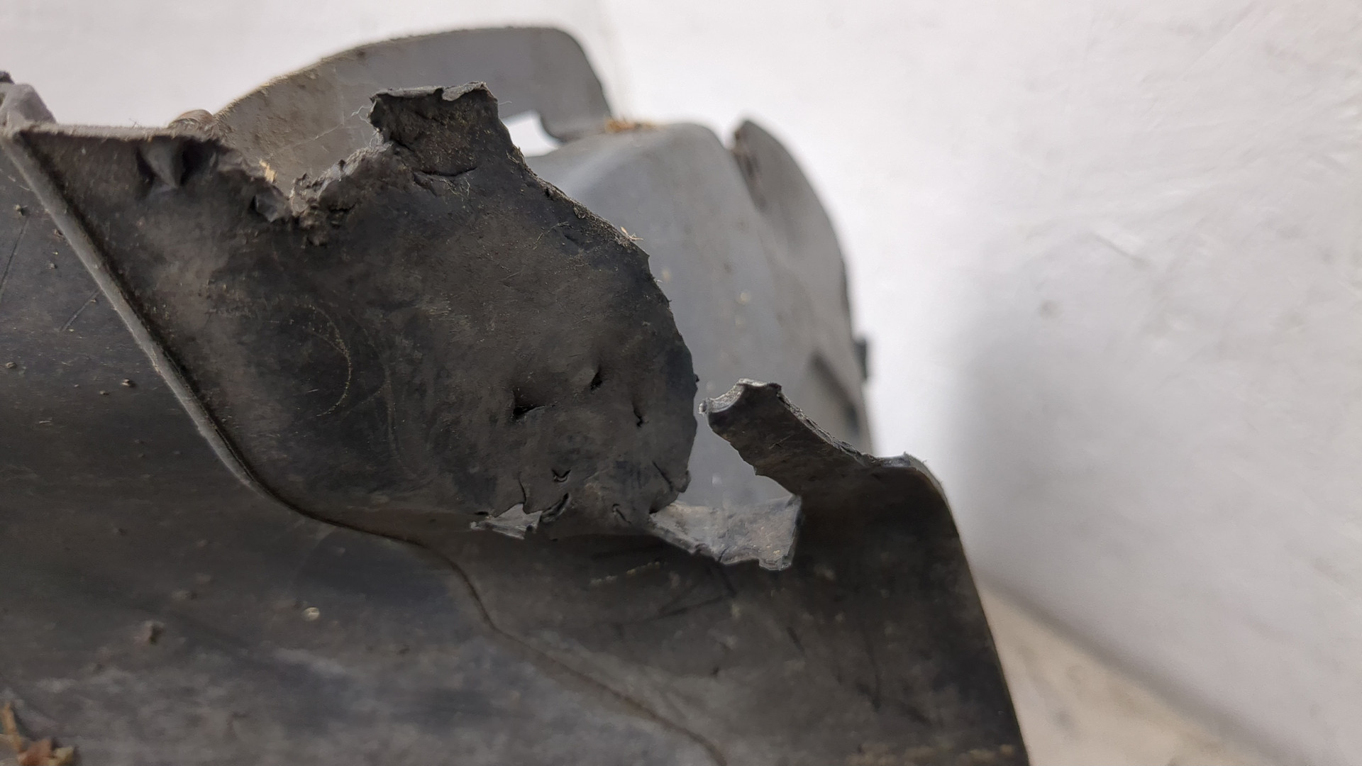 Локер передний правый