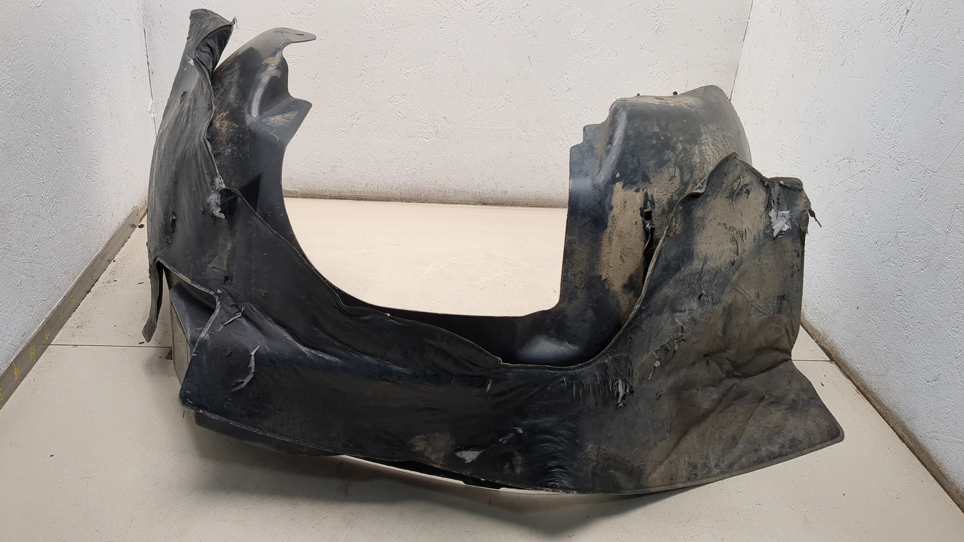 Локер передний левый