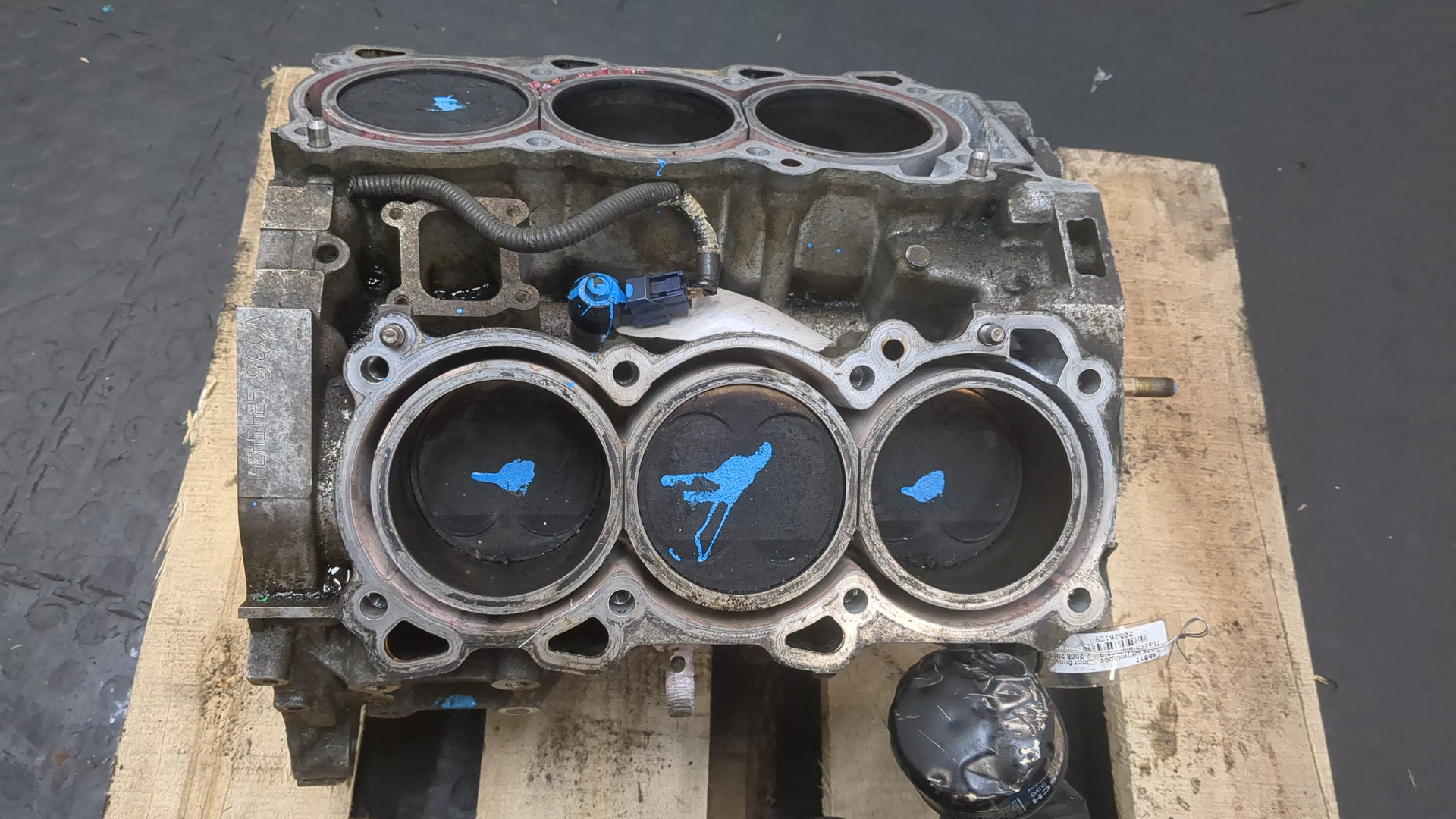 Блок двигателя