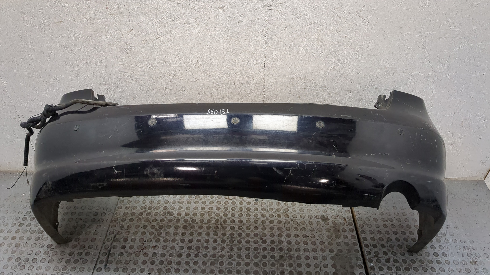 Бампер задний