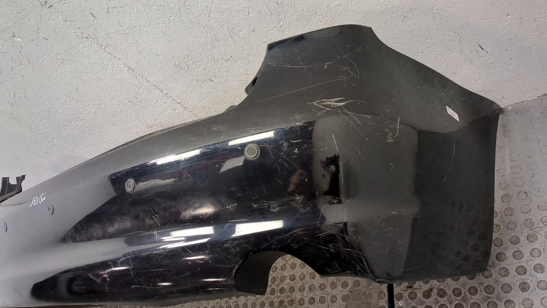 Бампер задний