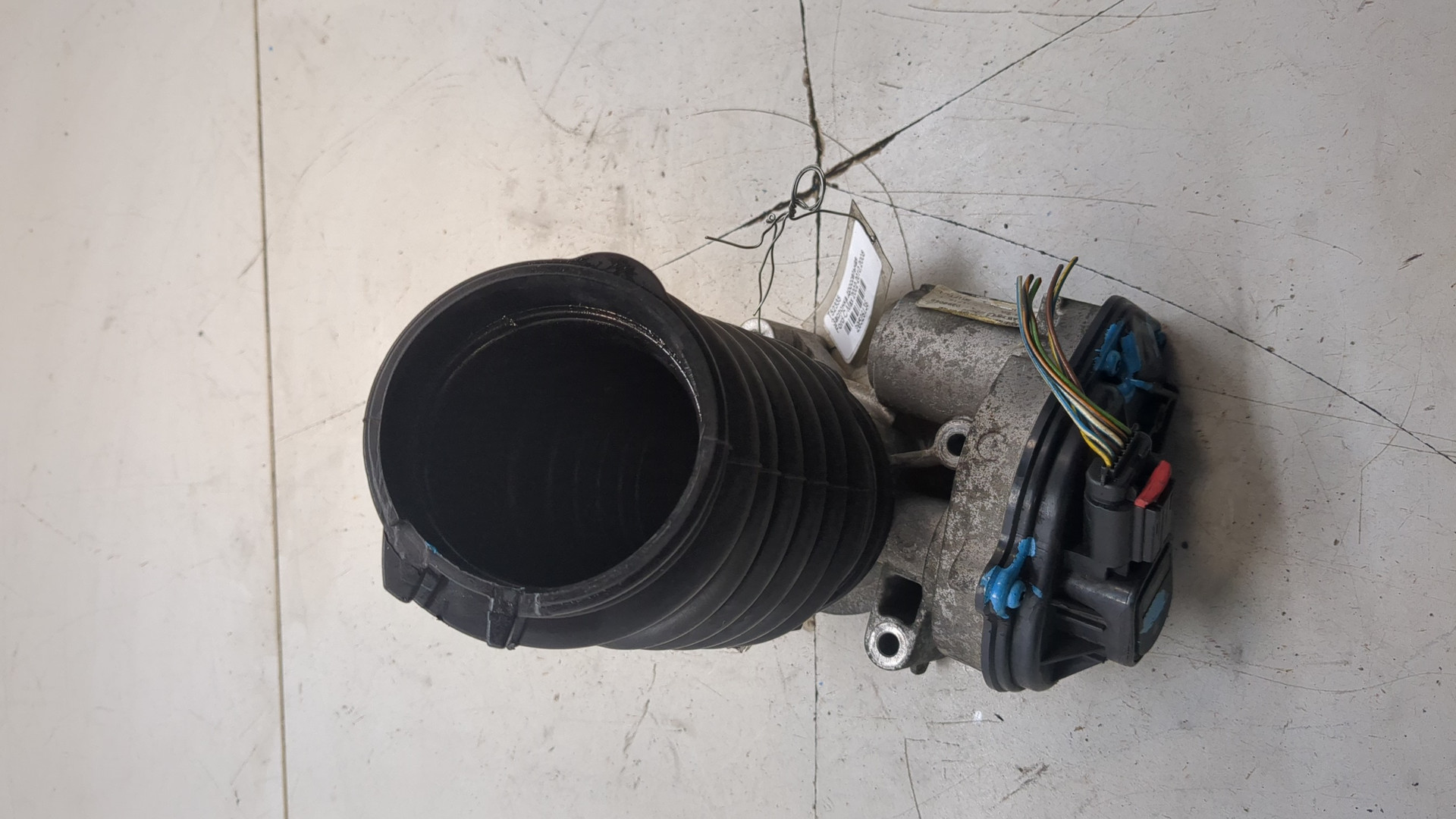 Заслонка дроссельная электрическая