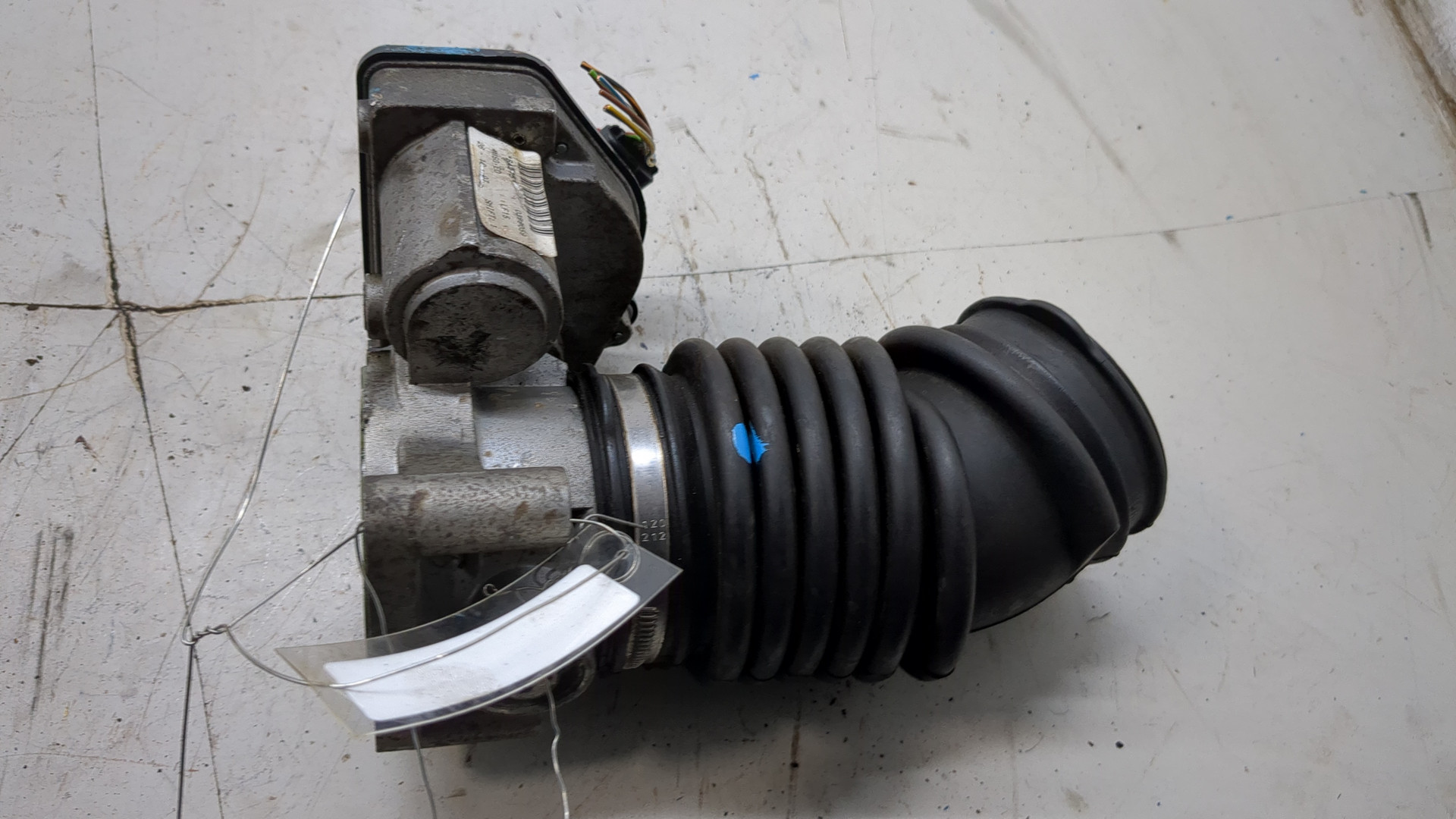 Заслонка дроссельная электрическая