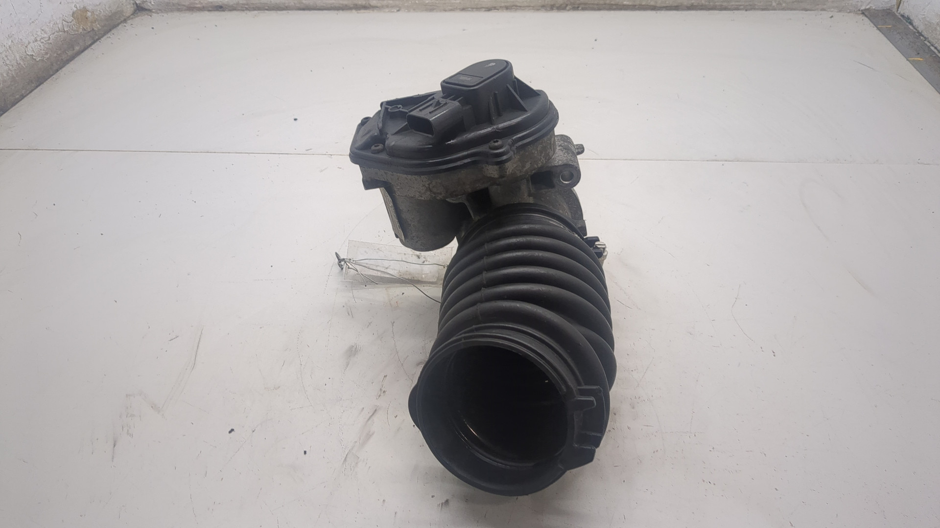 Заслонка дроссельная электрическая