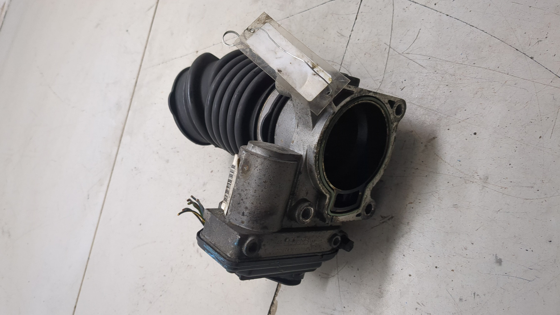 Заслонка дроссельная электрическая