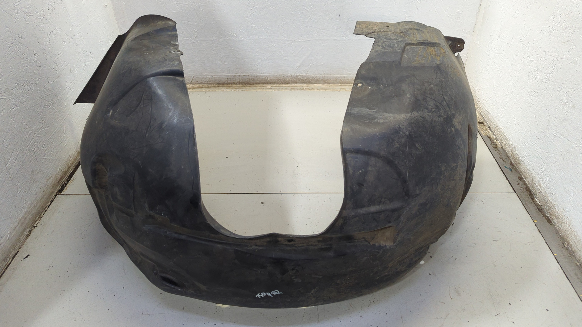 Локер передний правый