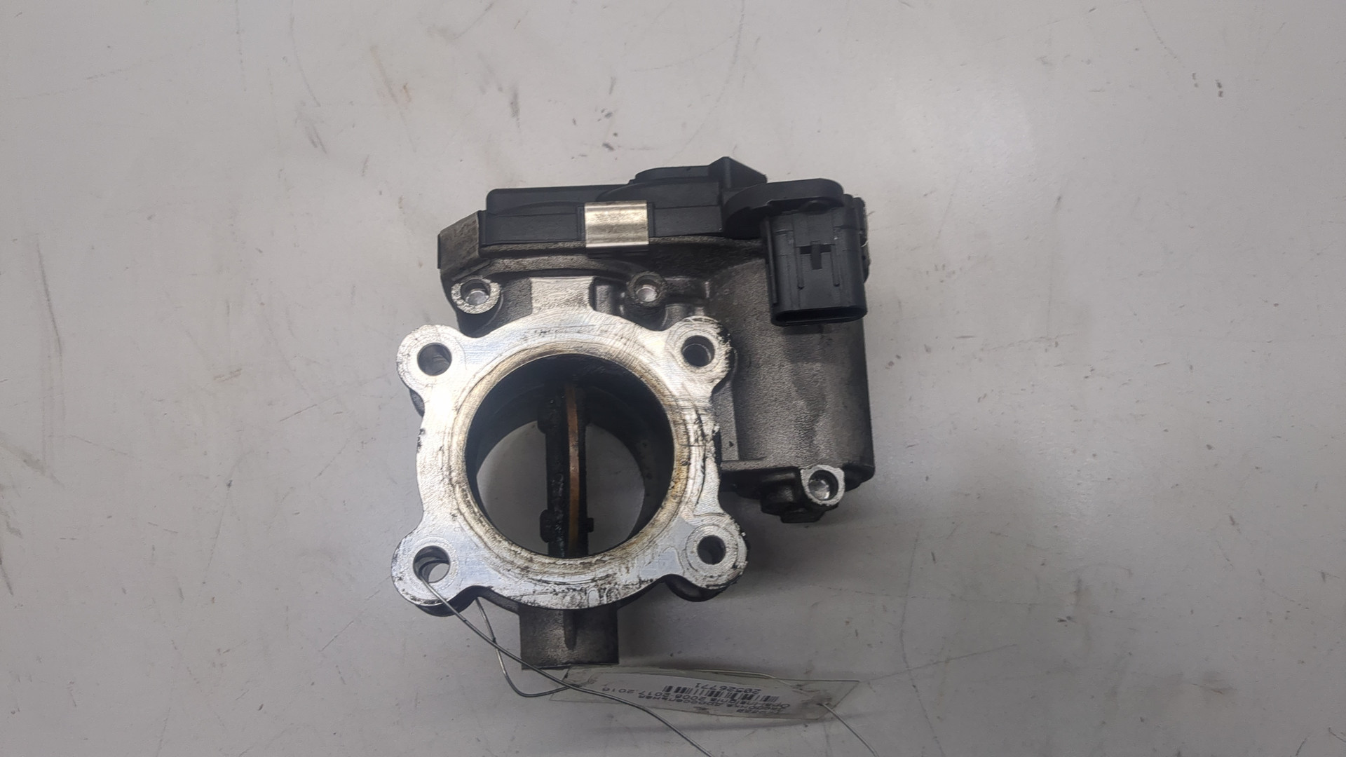 Заслонка дроссельная электрическая