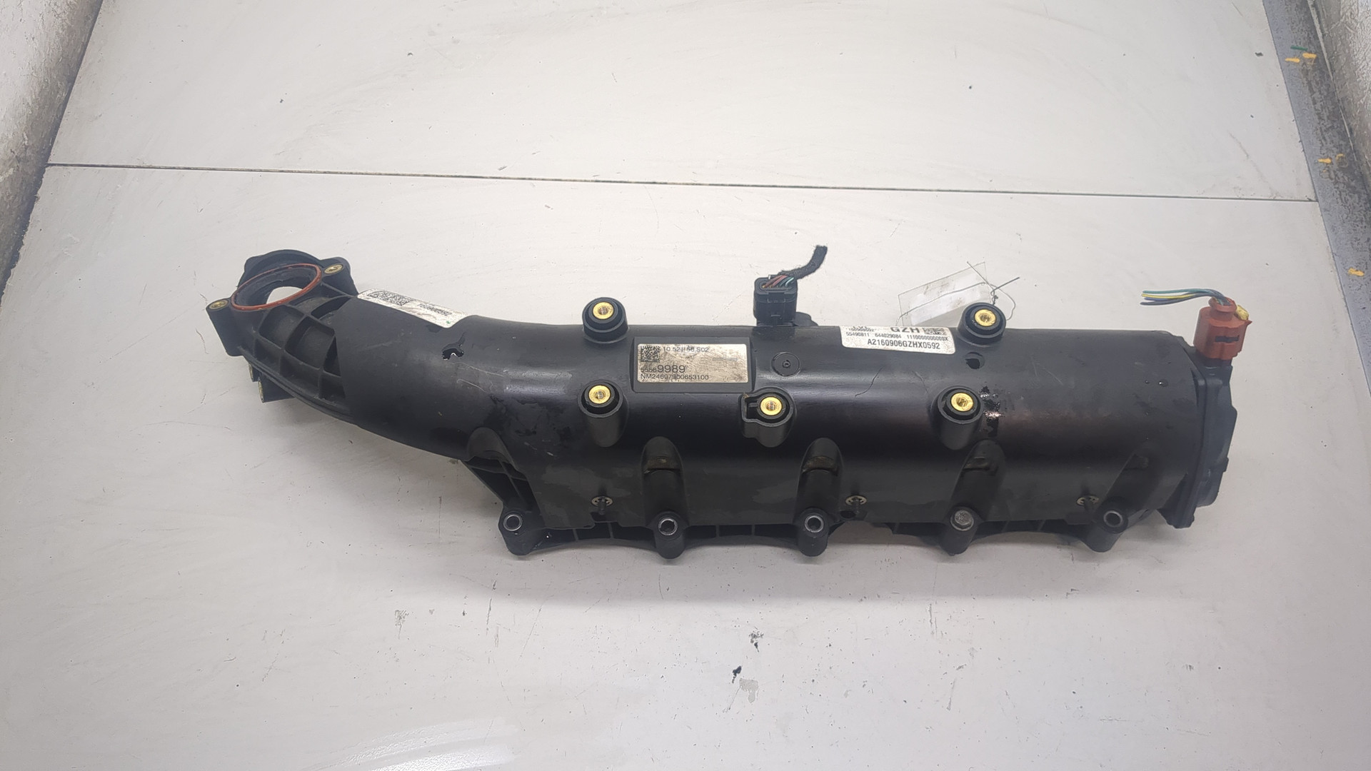 Коллектор впускной