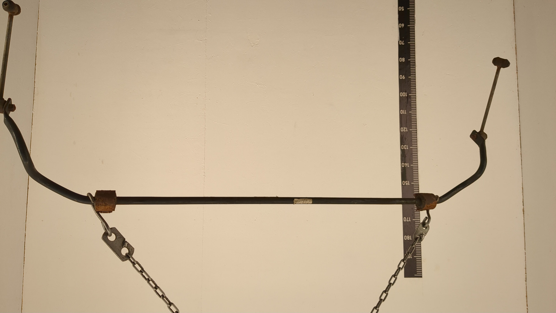 Стабилизатор задний