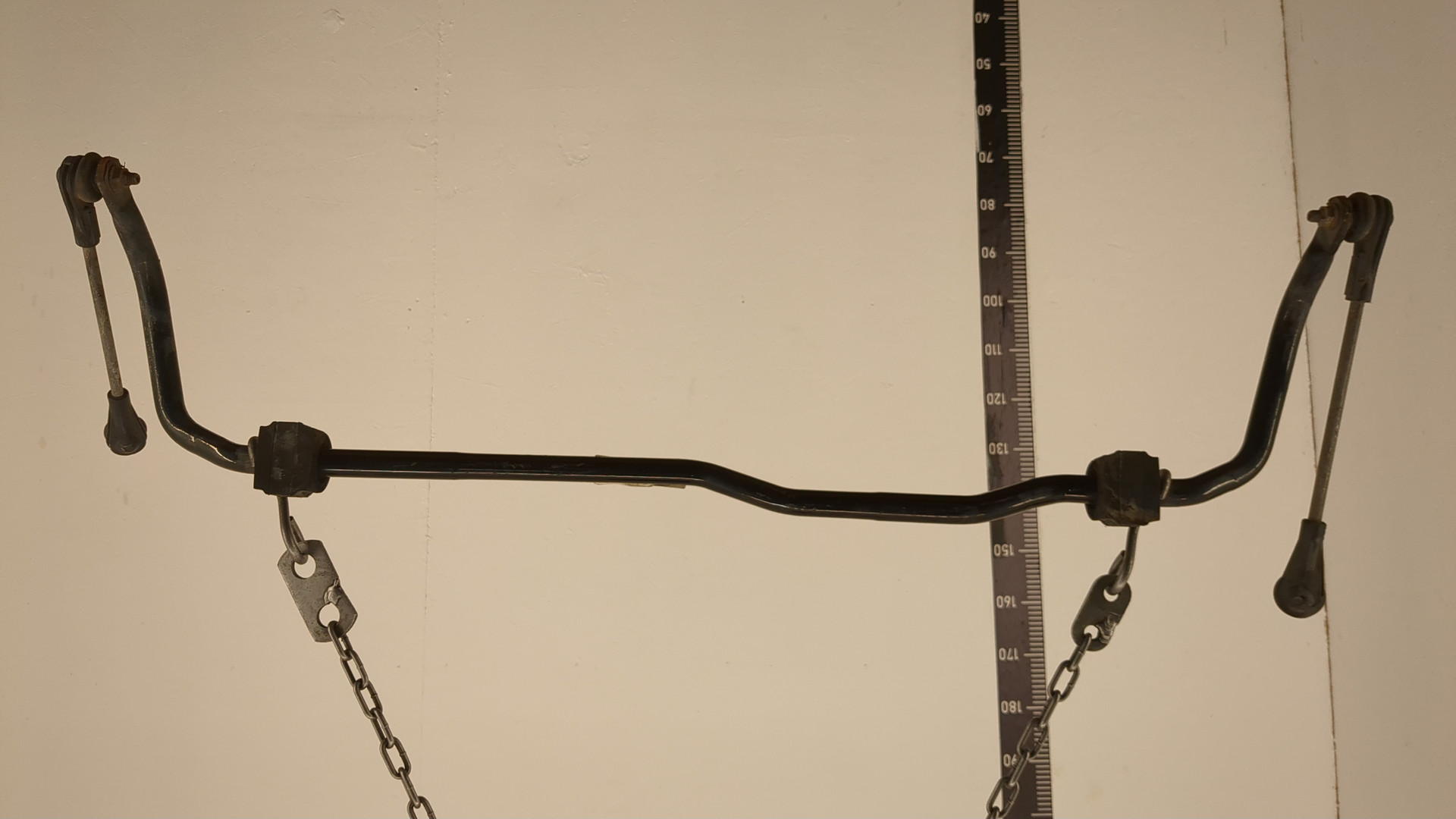 Стабилизатор передний