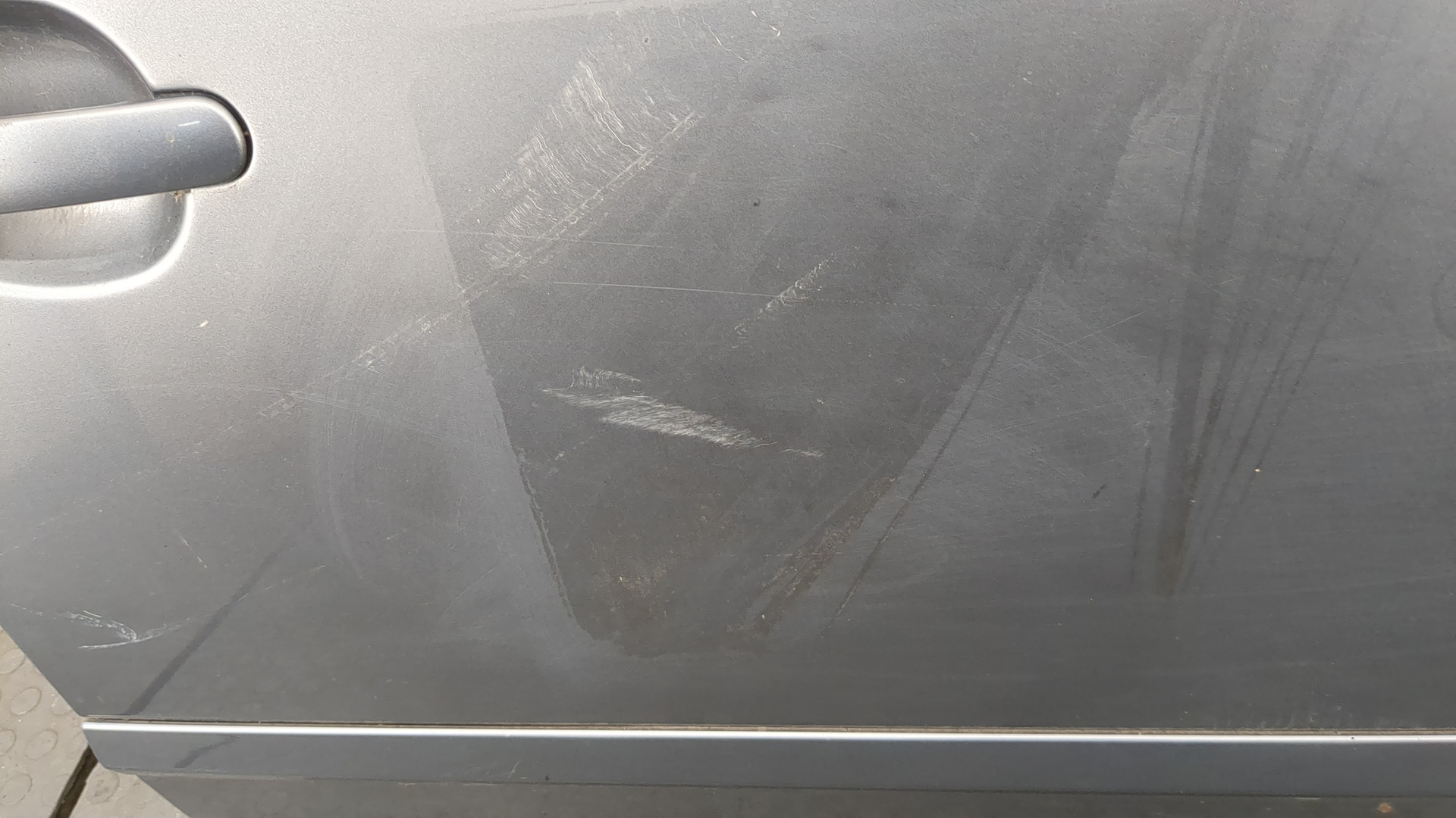 Дверь передняя правая