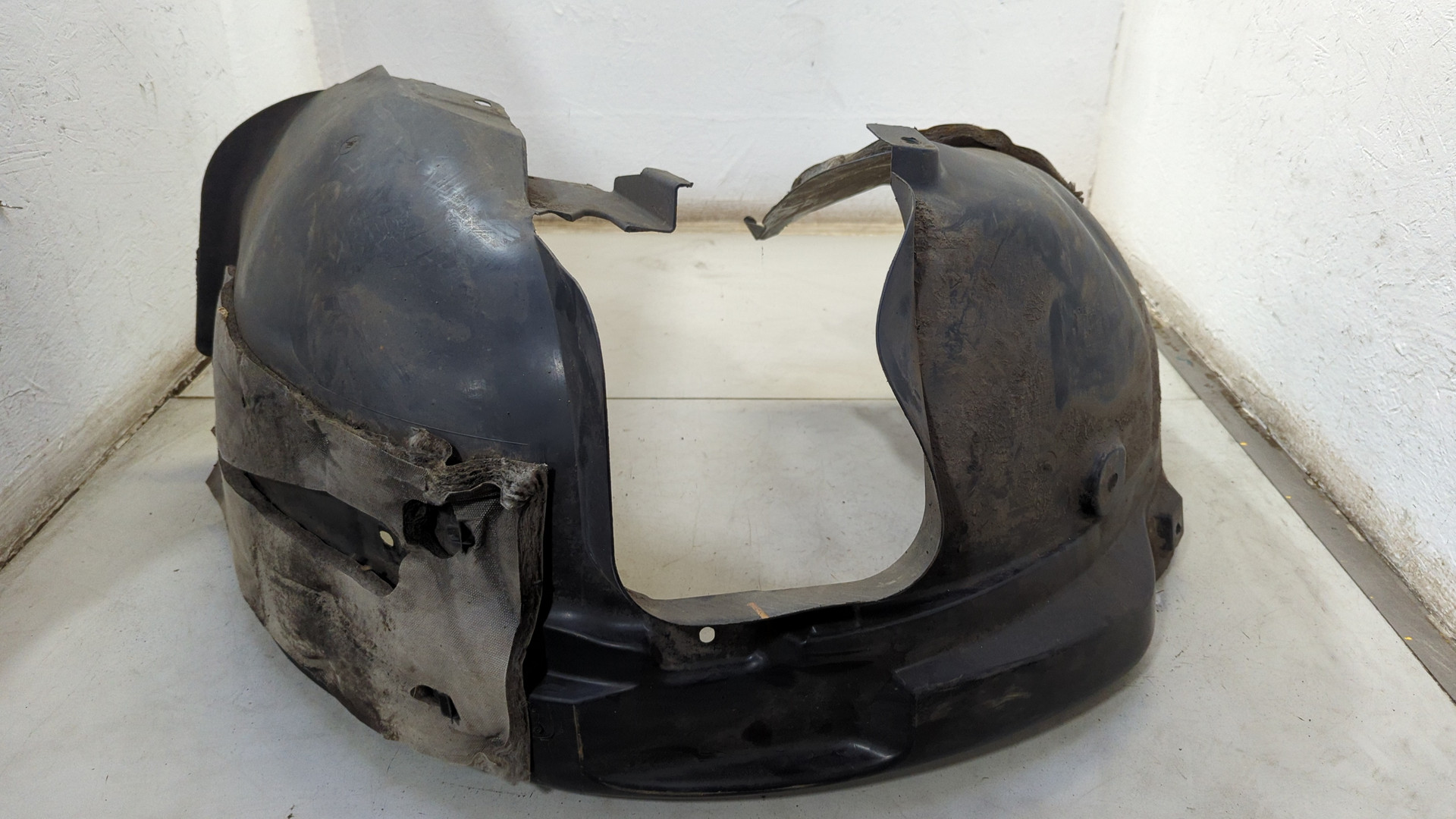 Локер передний правый