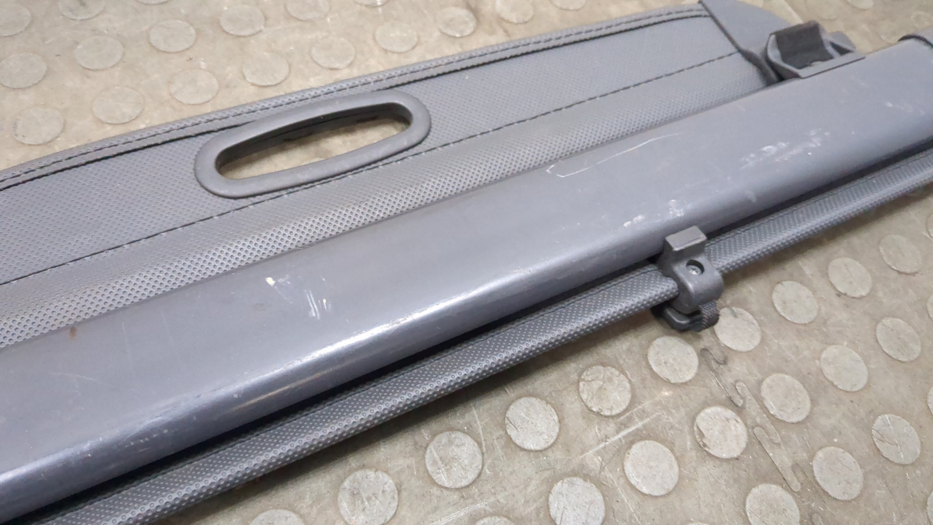 Шторка багажника