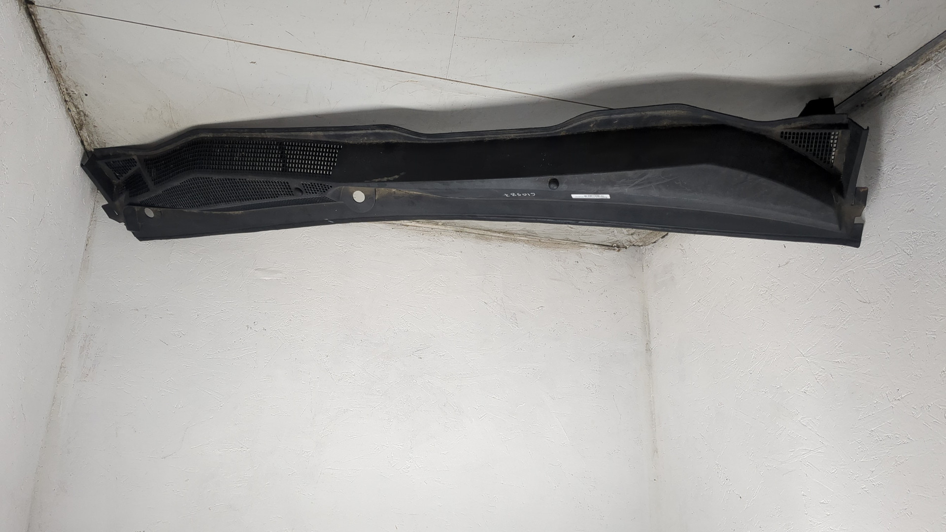 Решетка стеклоочистителей (Жабо)