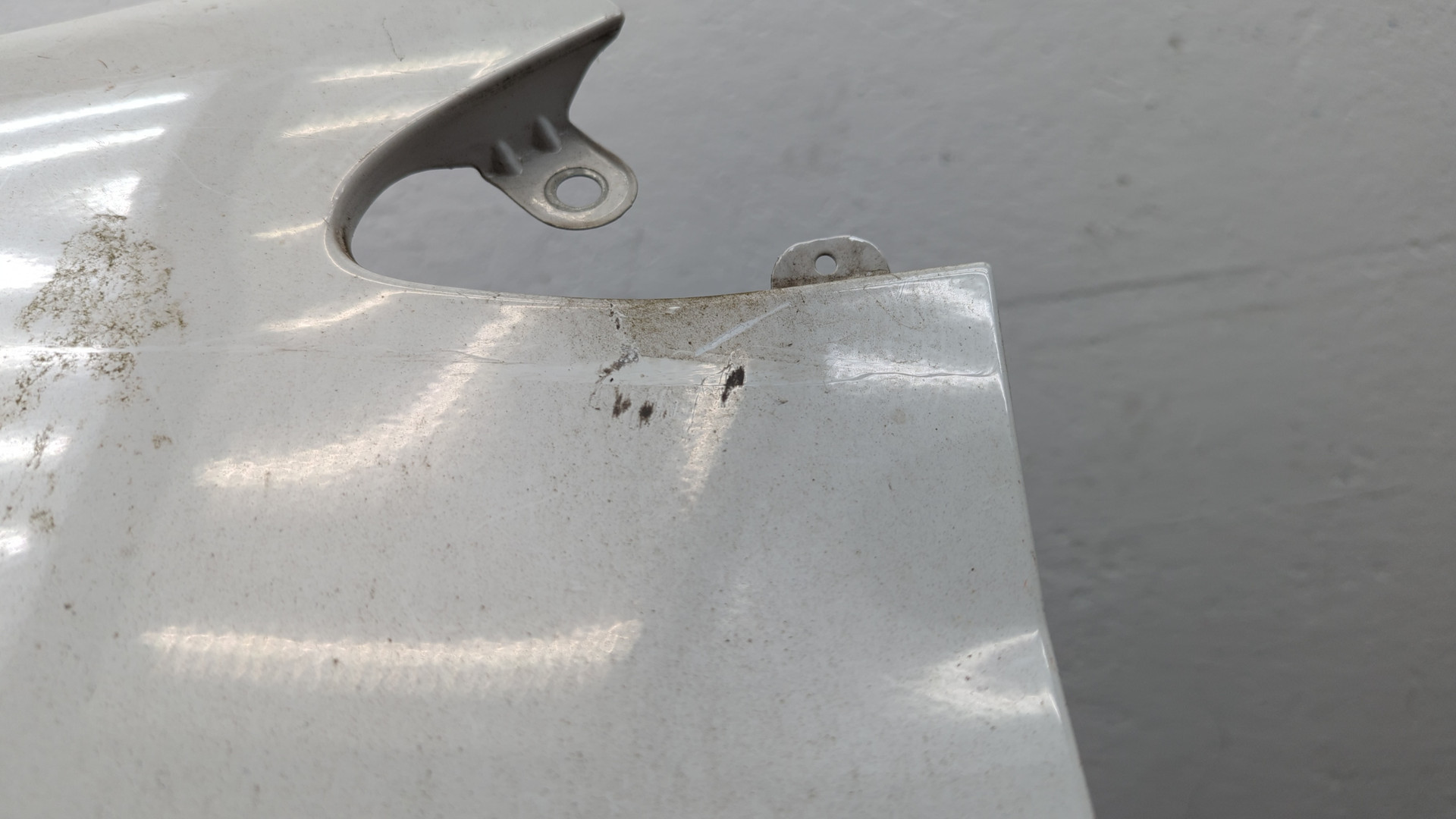 Крыло переднее левое