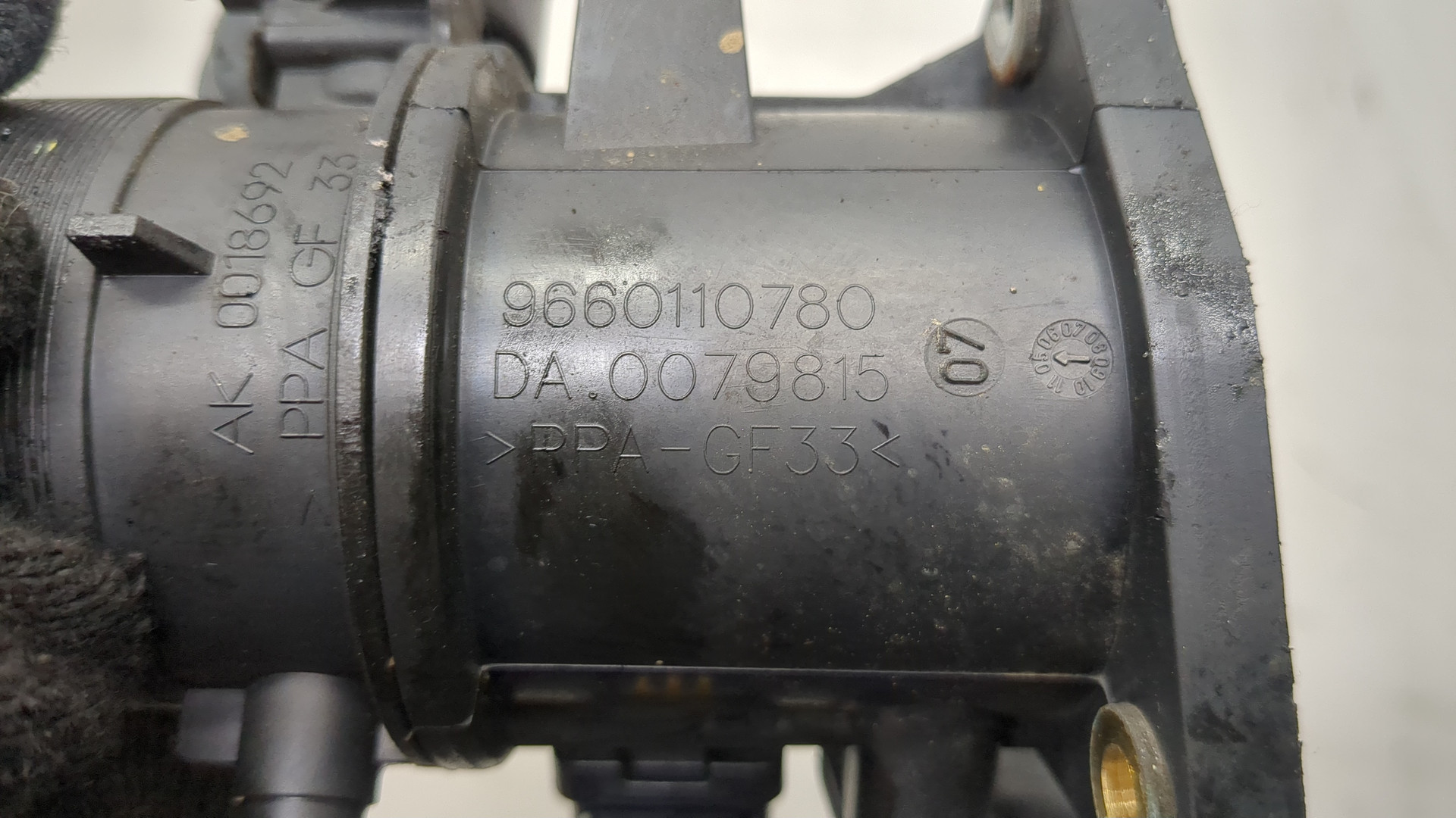 Заслонка дроссельная электрическая