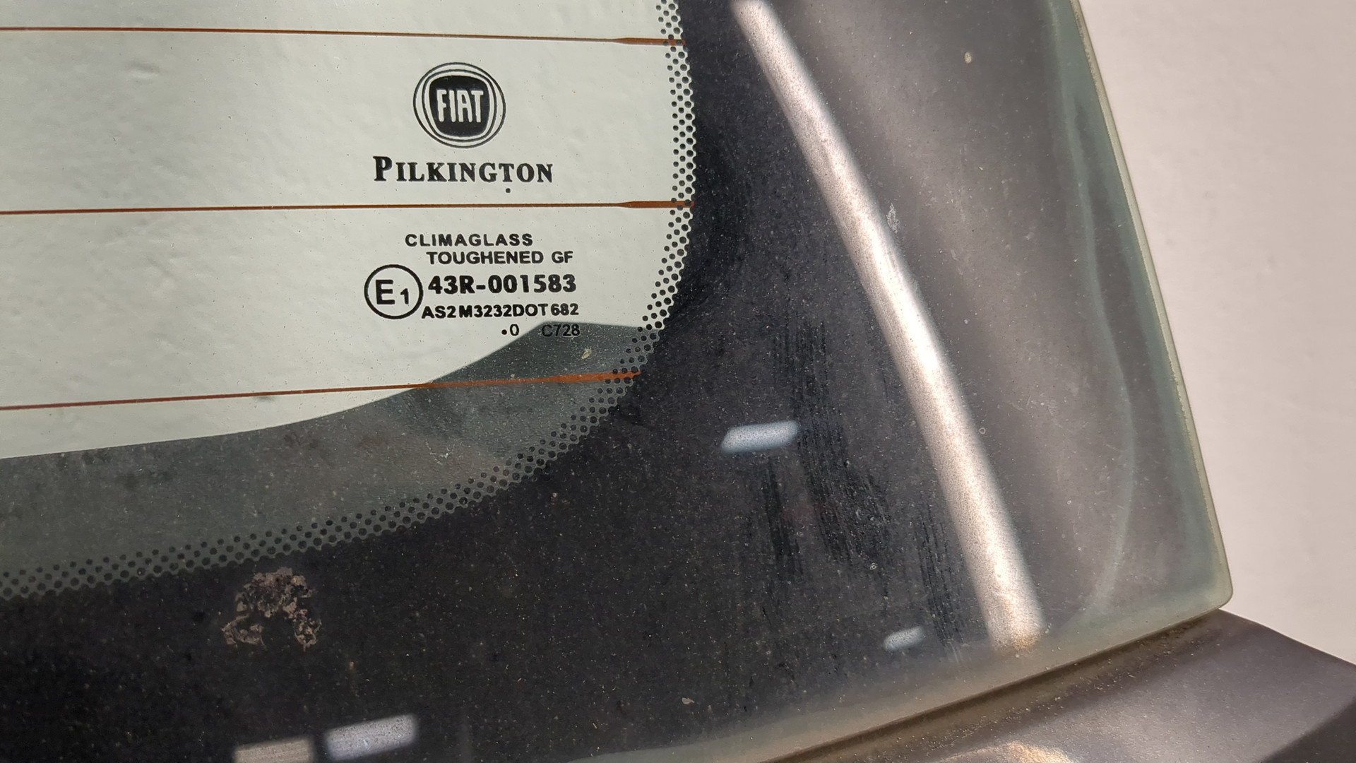 Дверь багажника