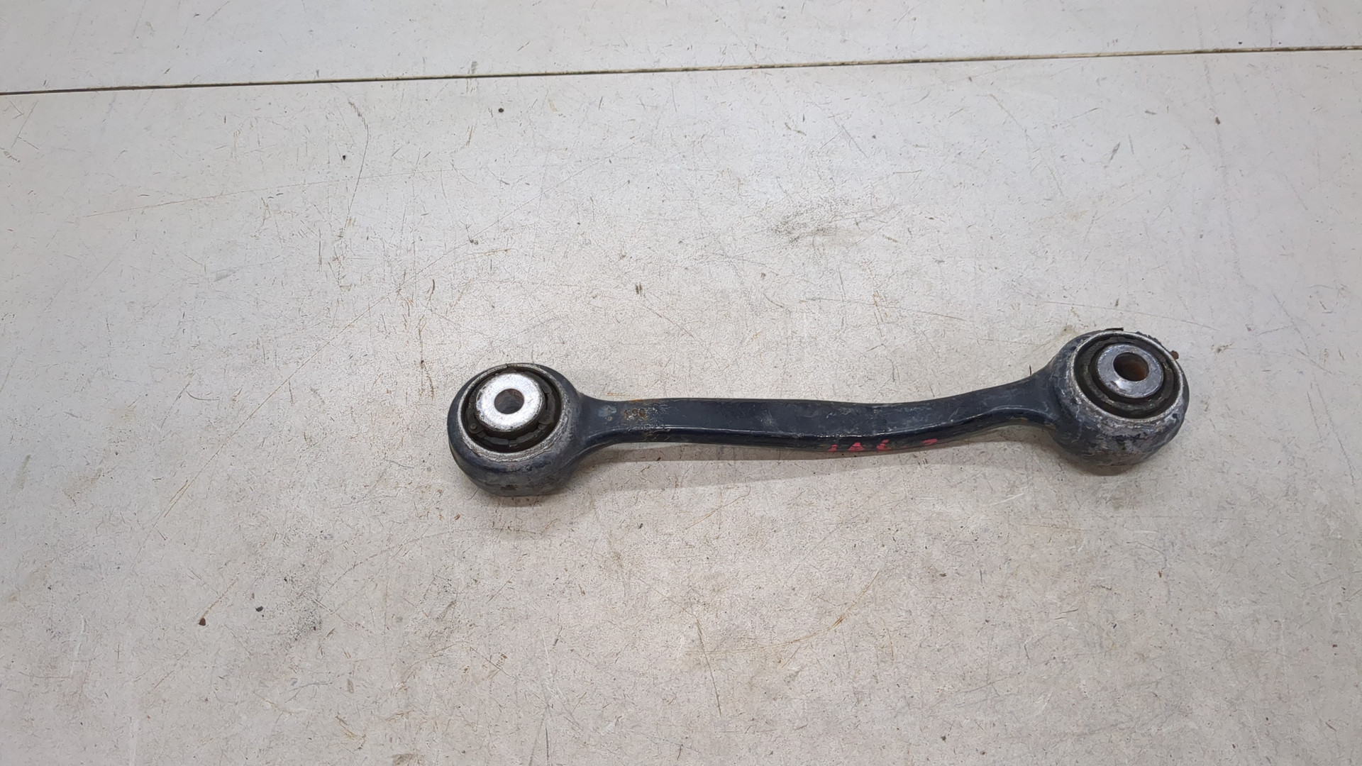 Рычаг задний