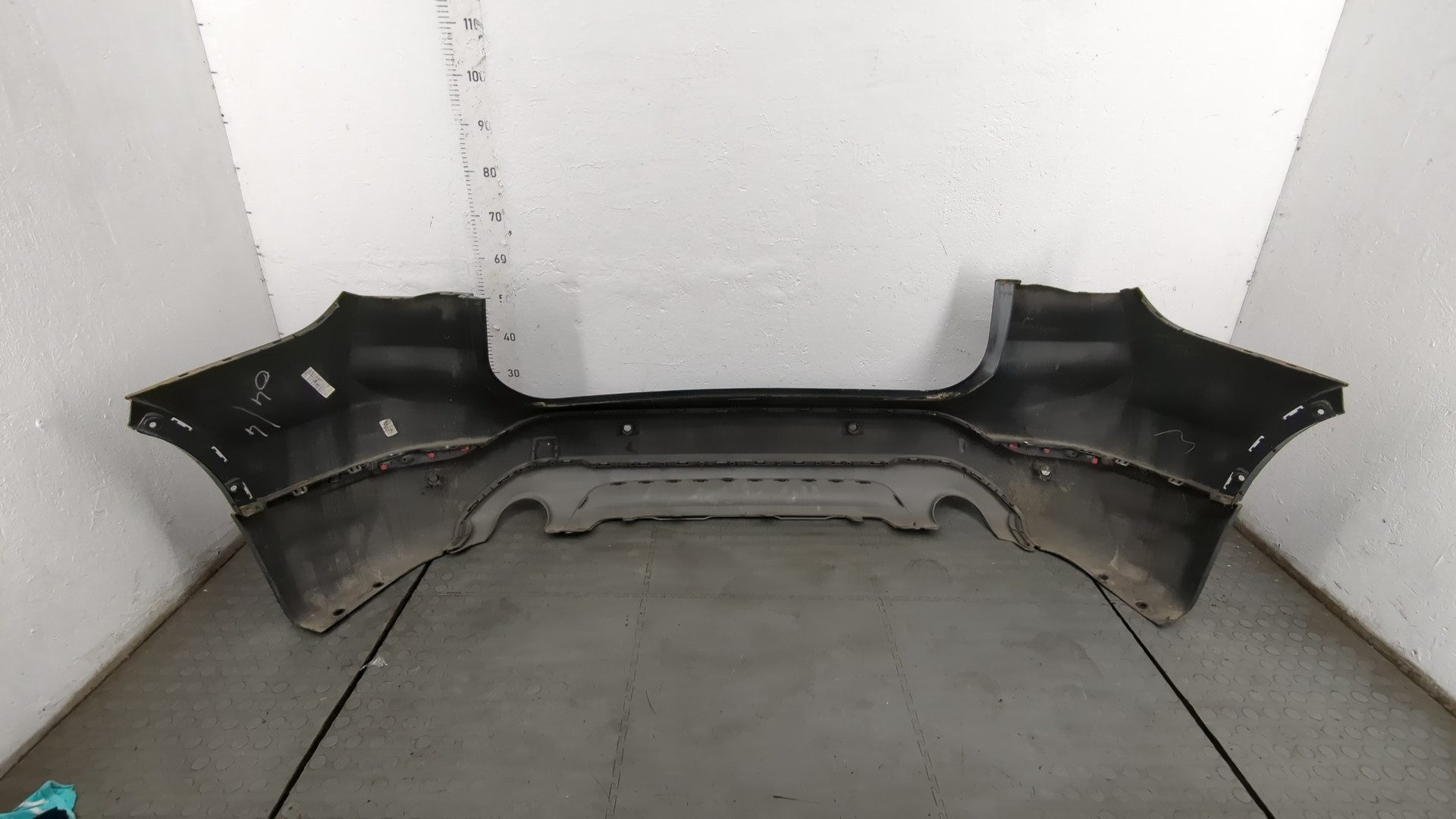 Бампер задний