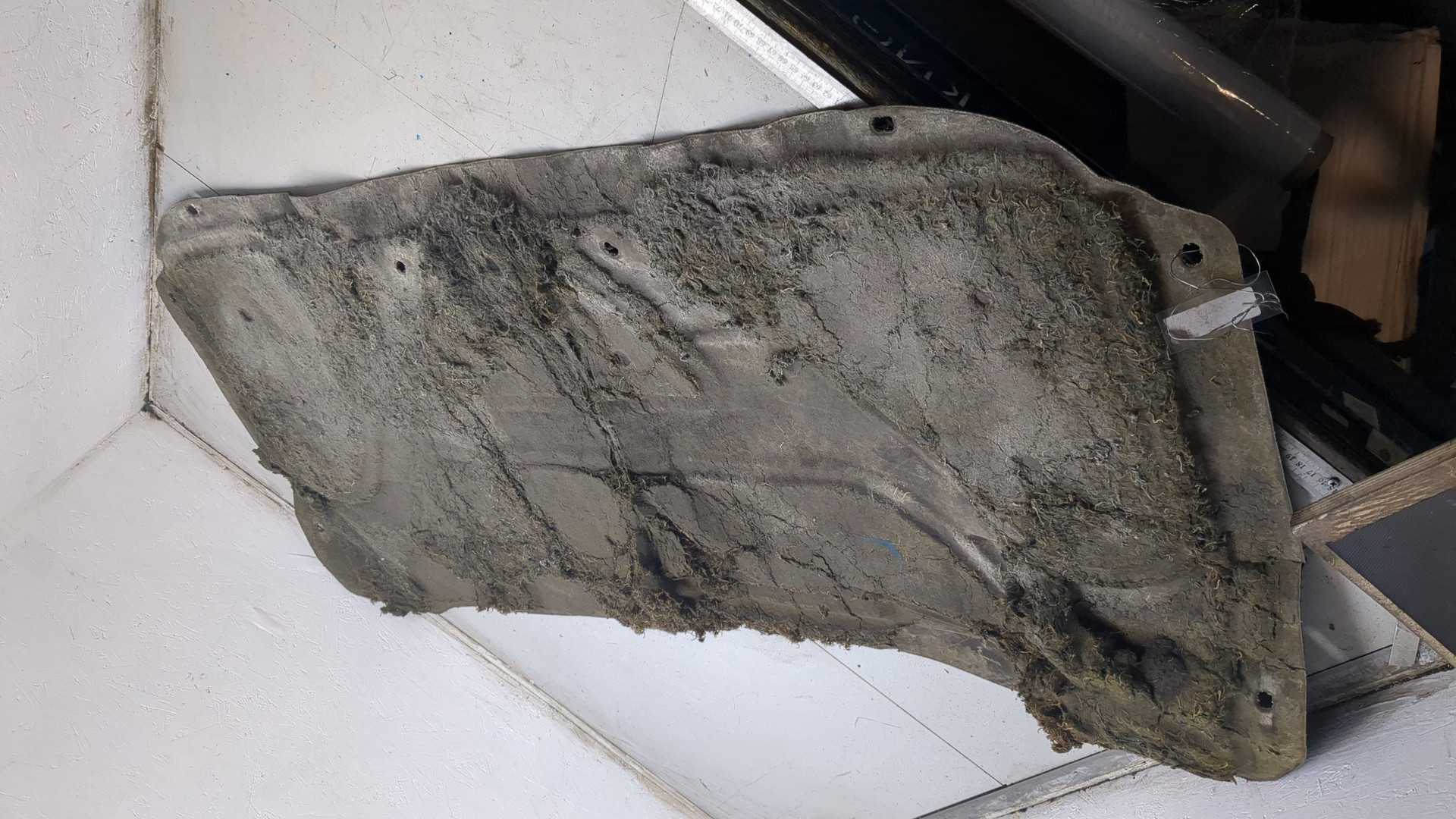 Шумоизоляция капота