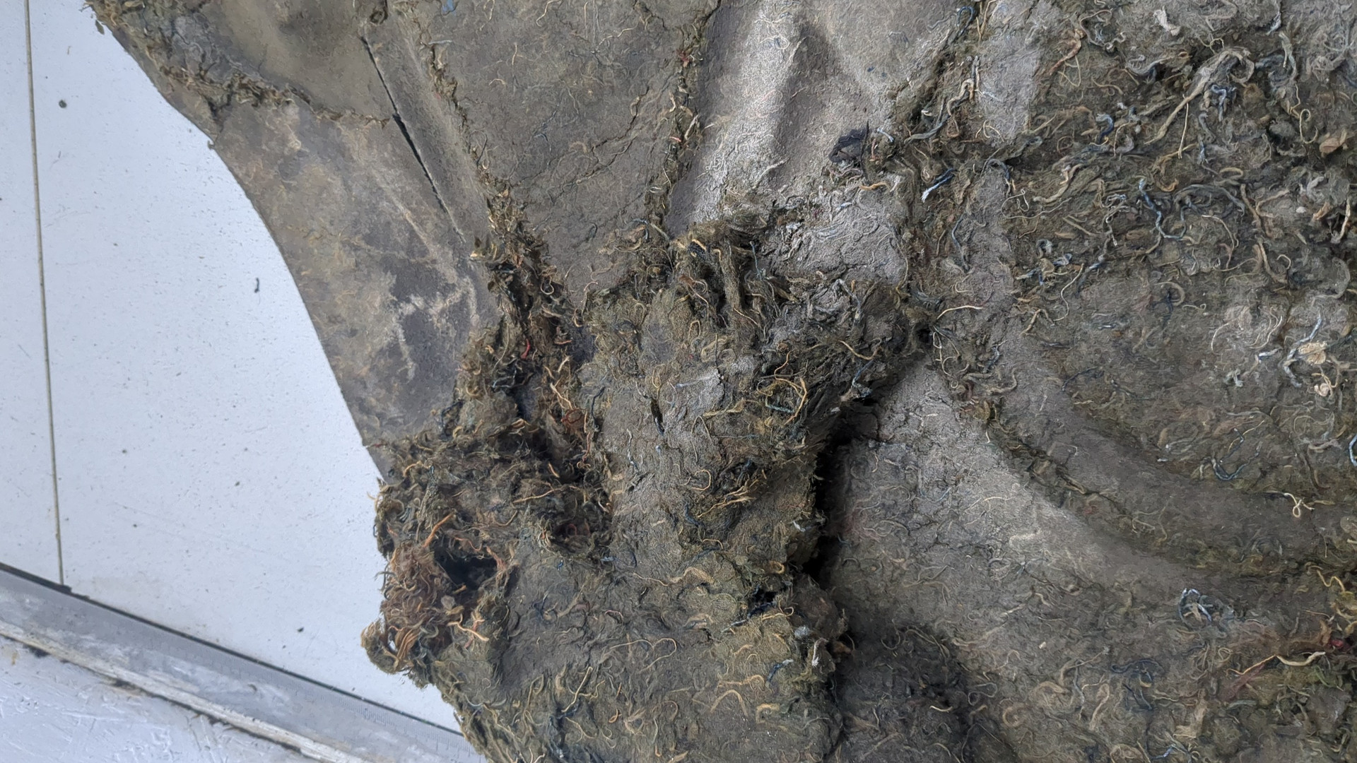 Шумоизоляция капота