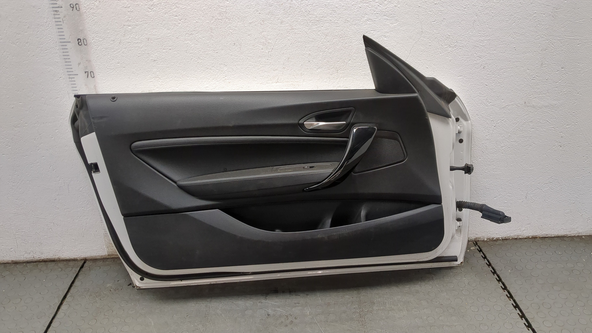 Дверь передняя левая