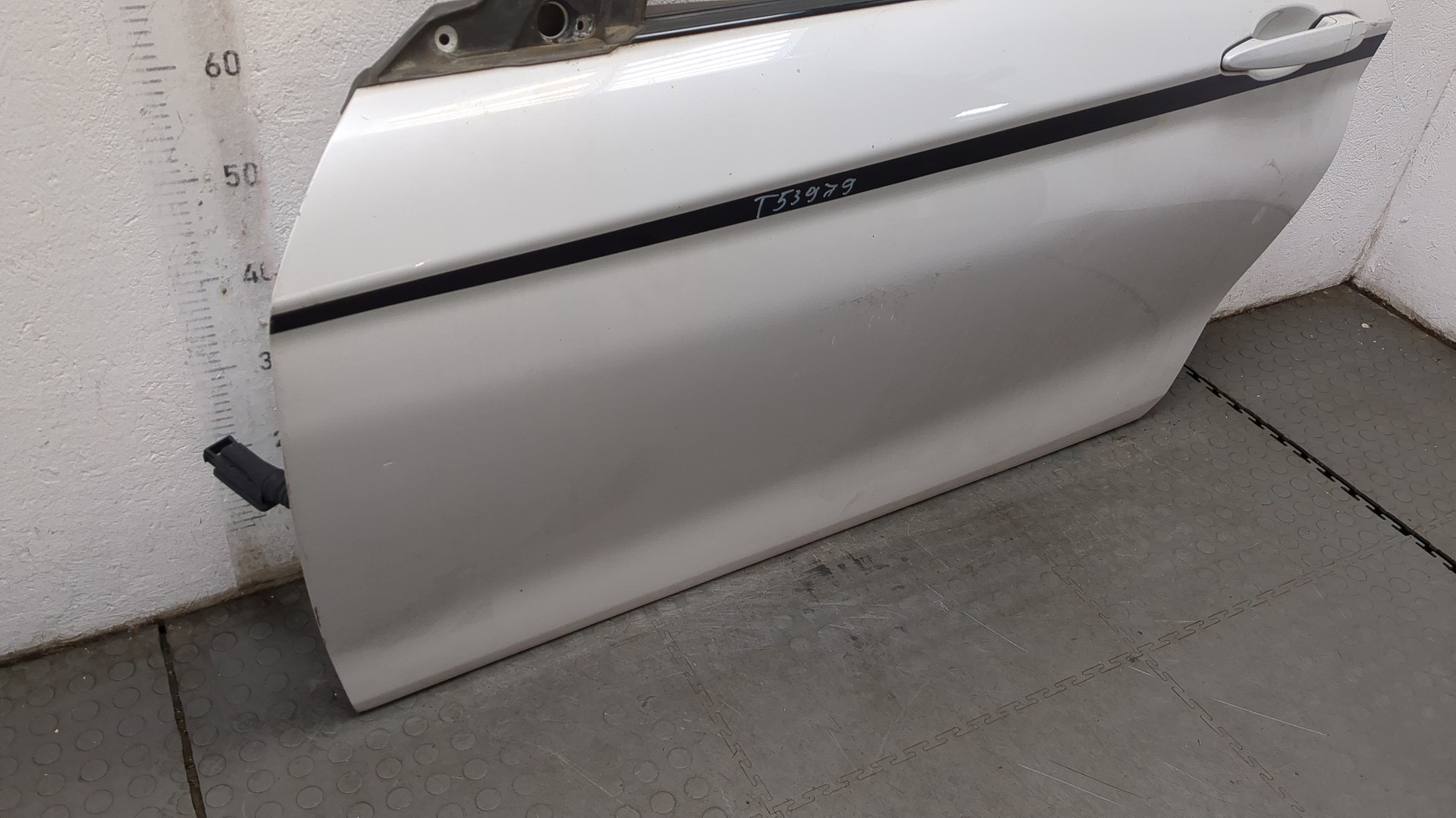 Дверь передняя левая