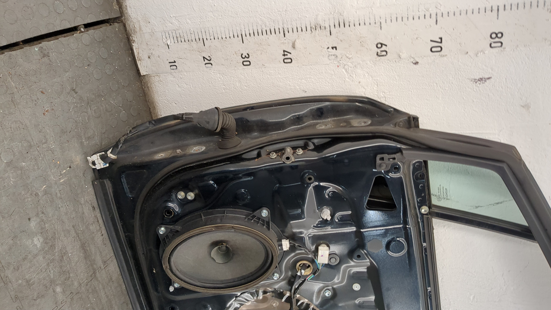 Дверь передняя правая