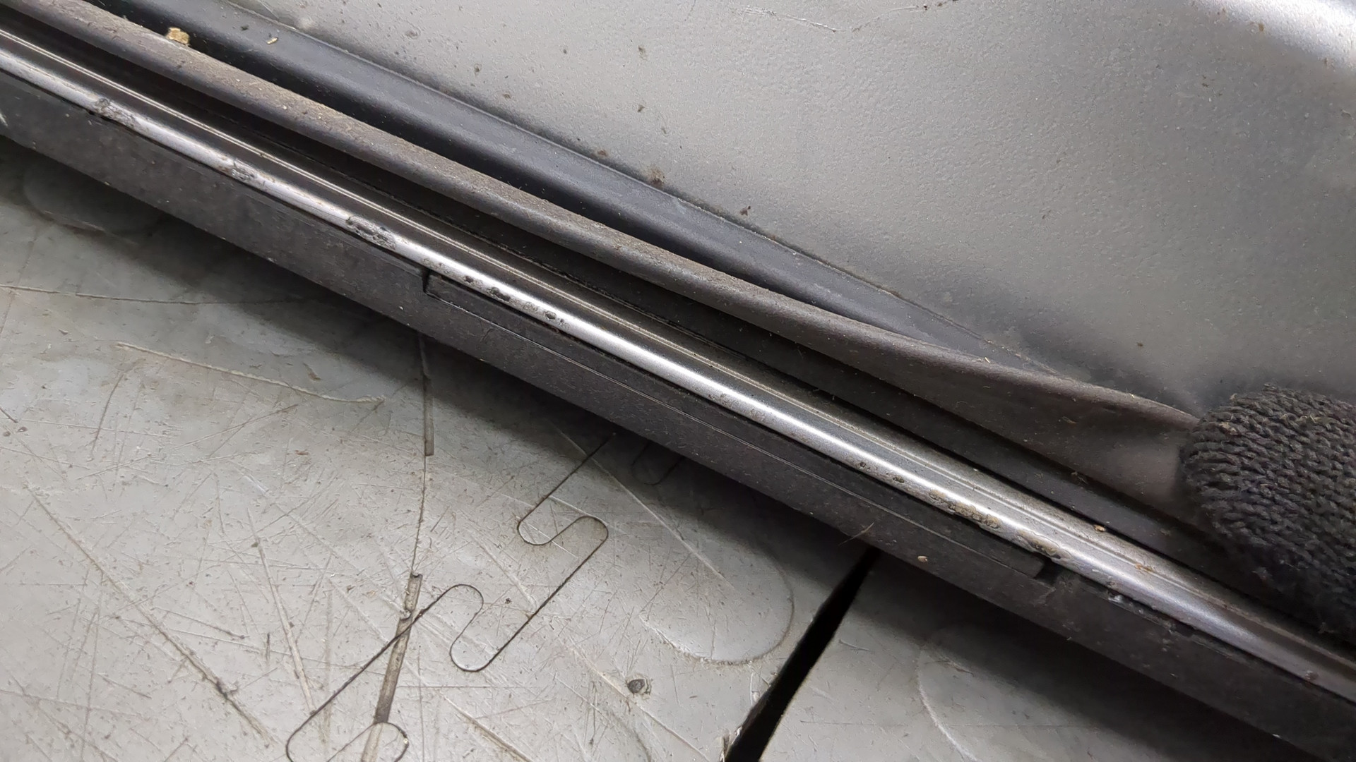 Дверь передняя левая