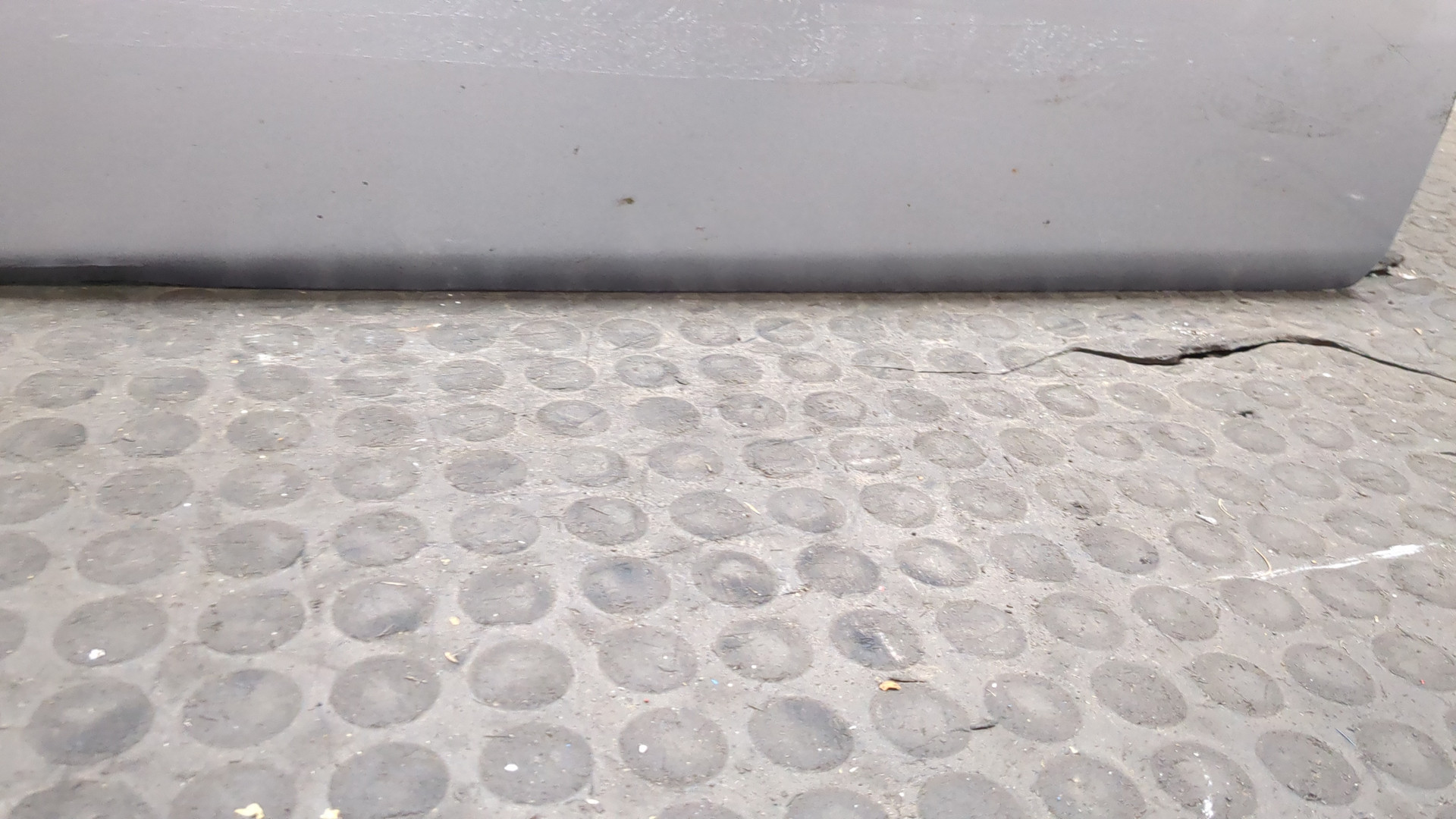 Дверь передняя левая