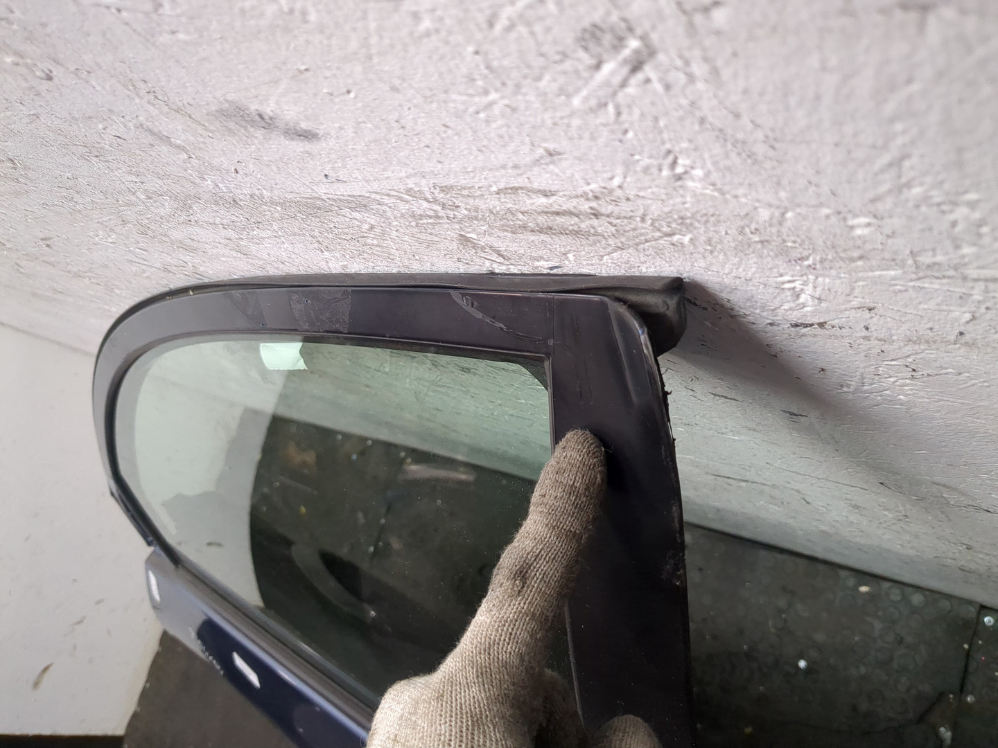 Дверь передняя левая