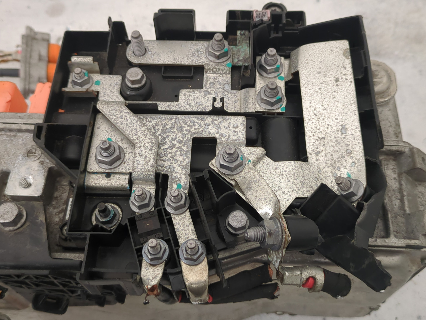 Преобразователь напряжения (адаптер)