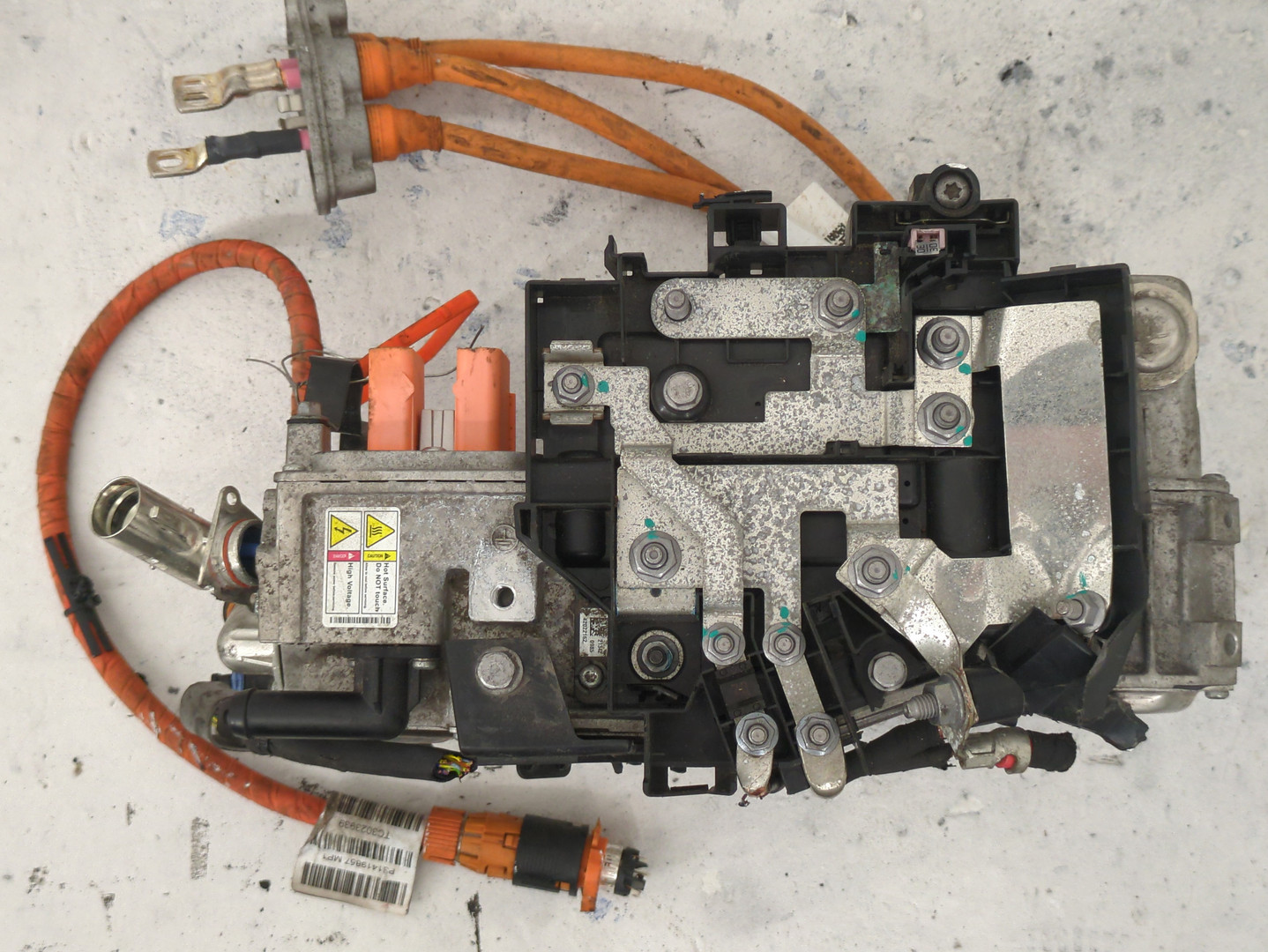 Преобразователь напряжения (адаптер)